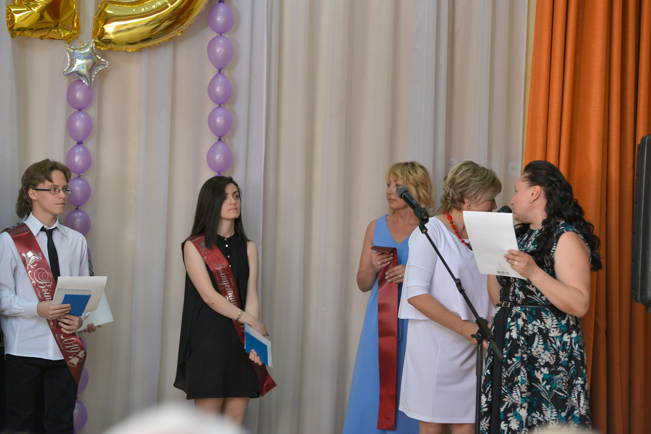 Звонок и выпускной. Фотограф, видеооператор Нина Коршунова