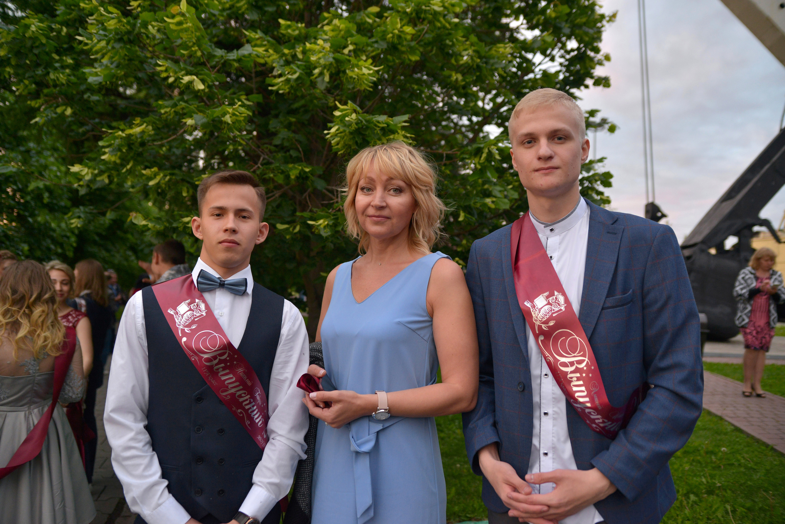 Звонок и выпускной. Фотограф, видеооператор Нина Коршунова