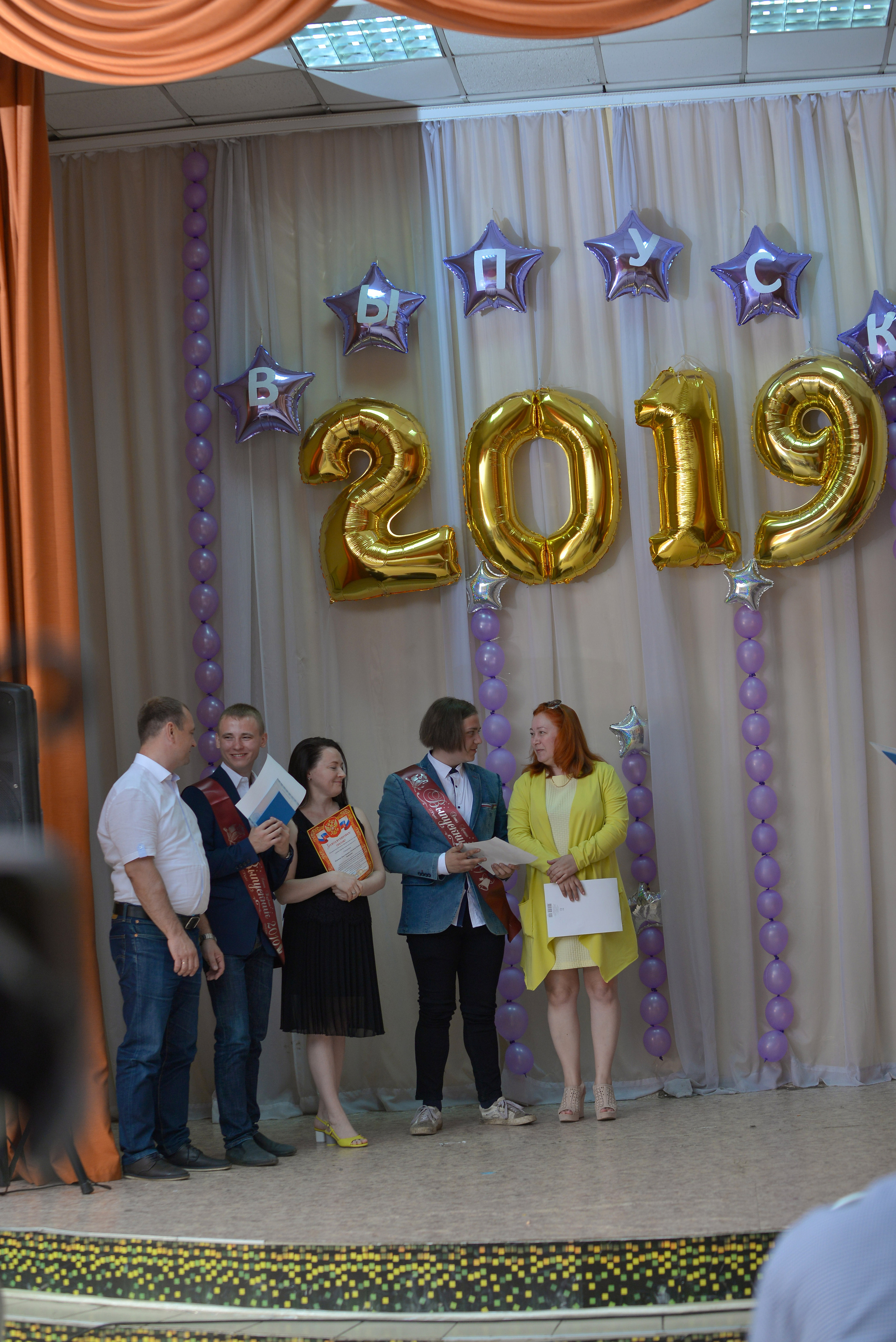 Звонок и выпускной. Фотограф, видеооператор Нина Коршунова