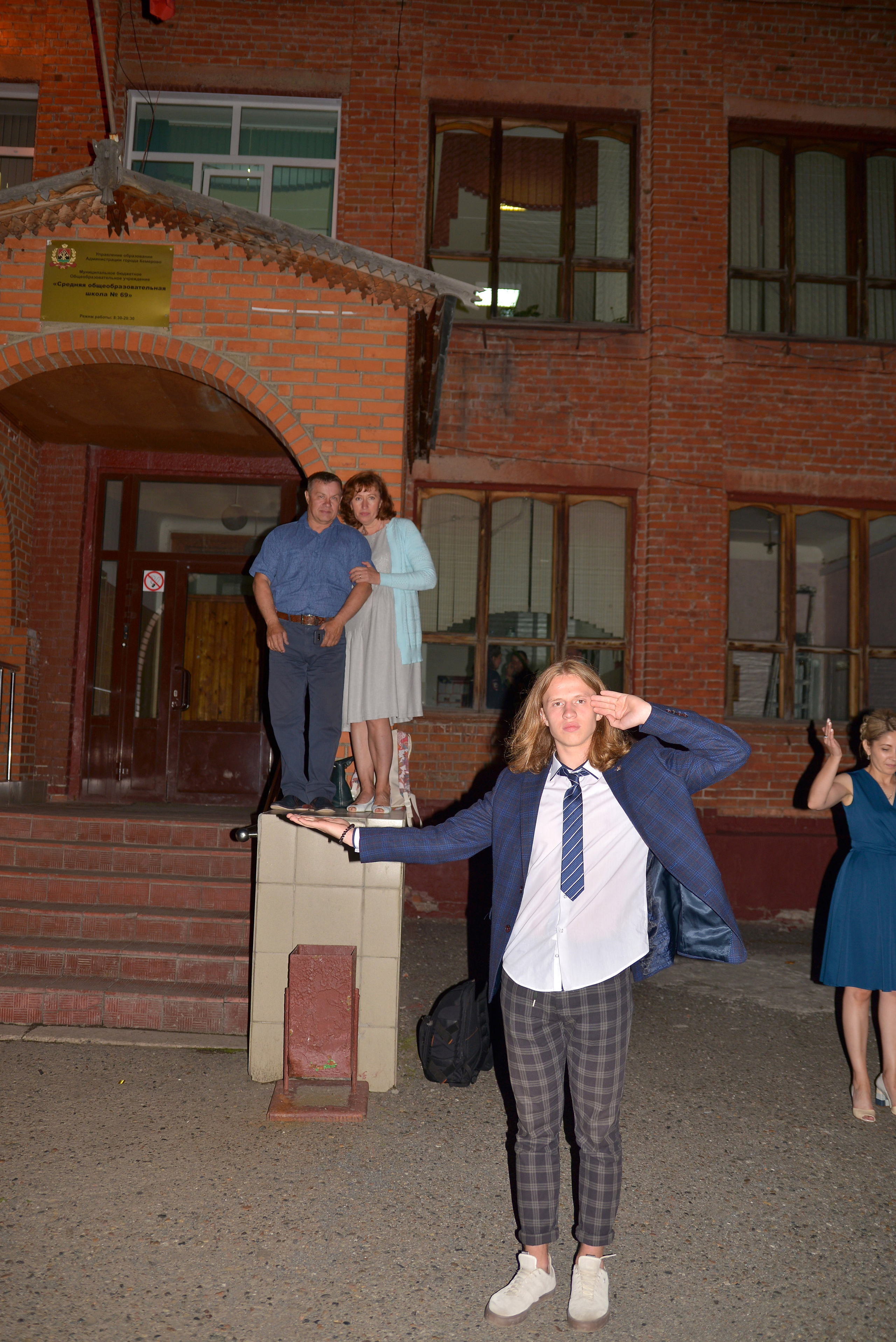 Звонок и выпускной. Фотограф, видеооператор Нина Коршунова