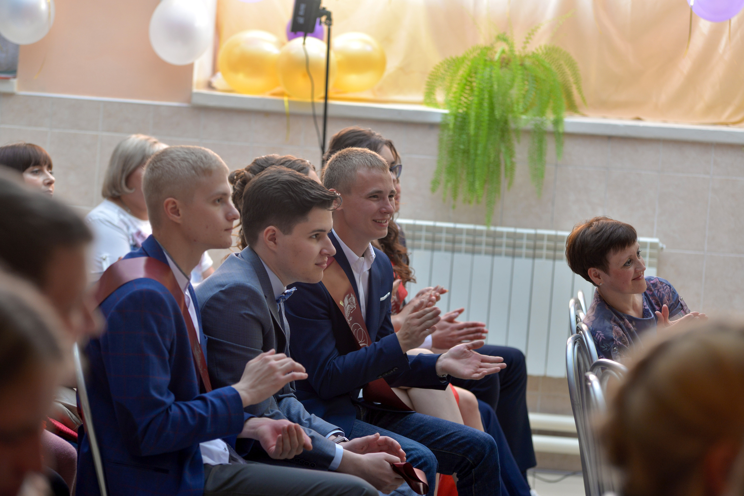 Звонок и выпускной. Фотограф, видеооператор Нина Коршунова