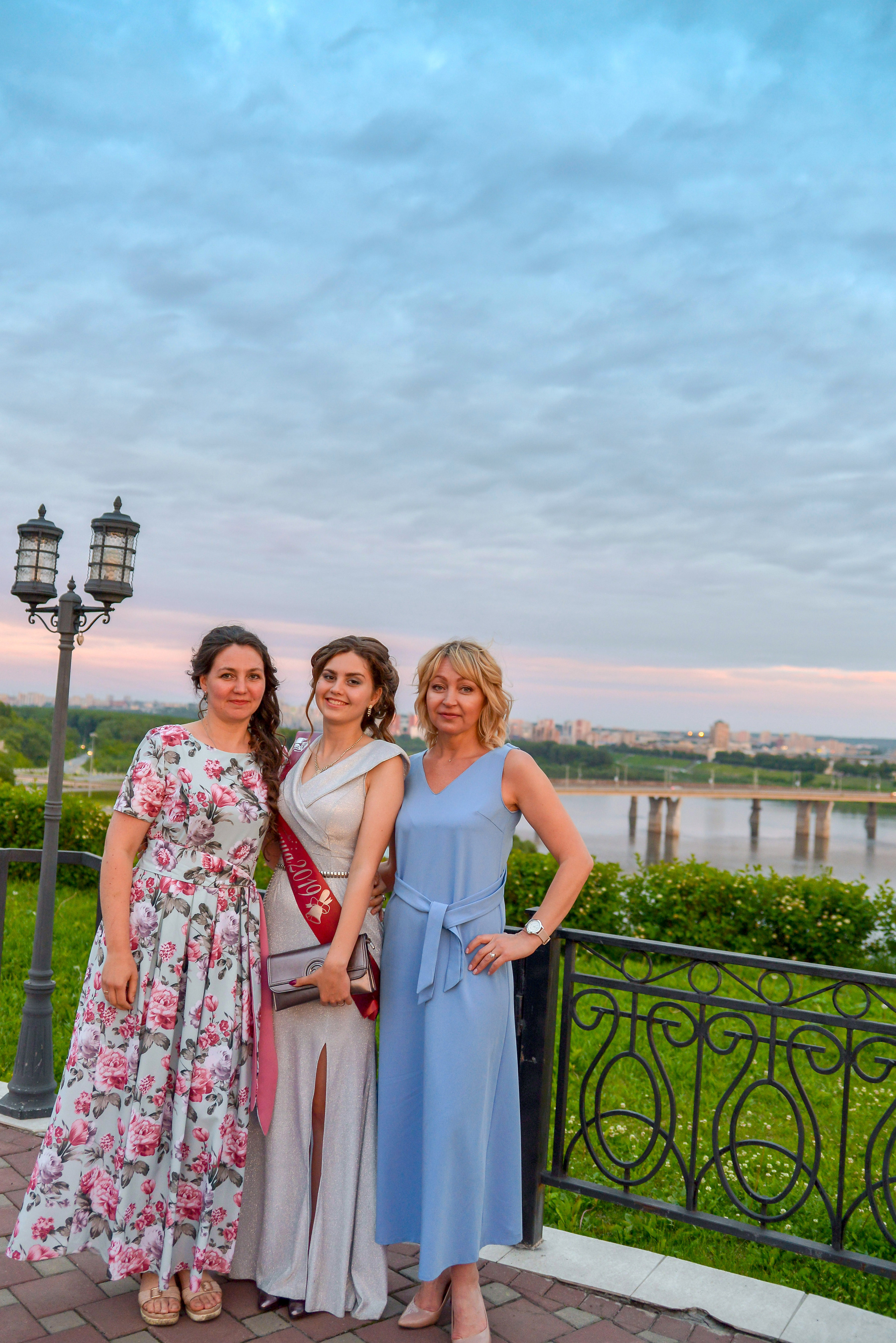 Звонок и выпускной. Фотограф, видеооператор Нина Коршунова