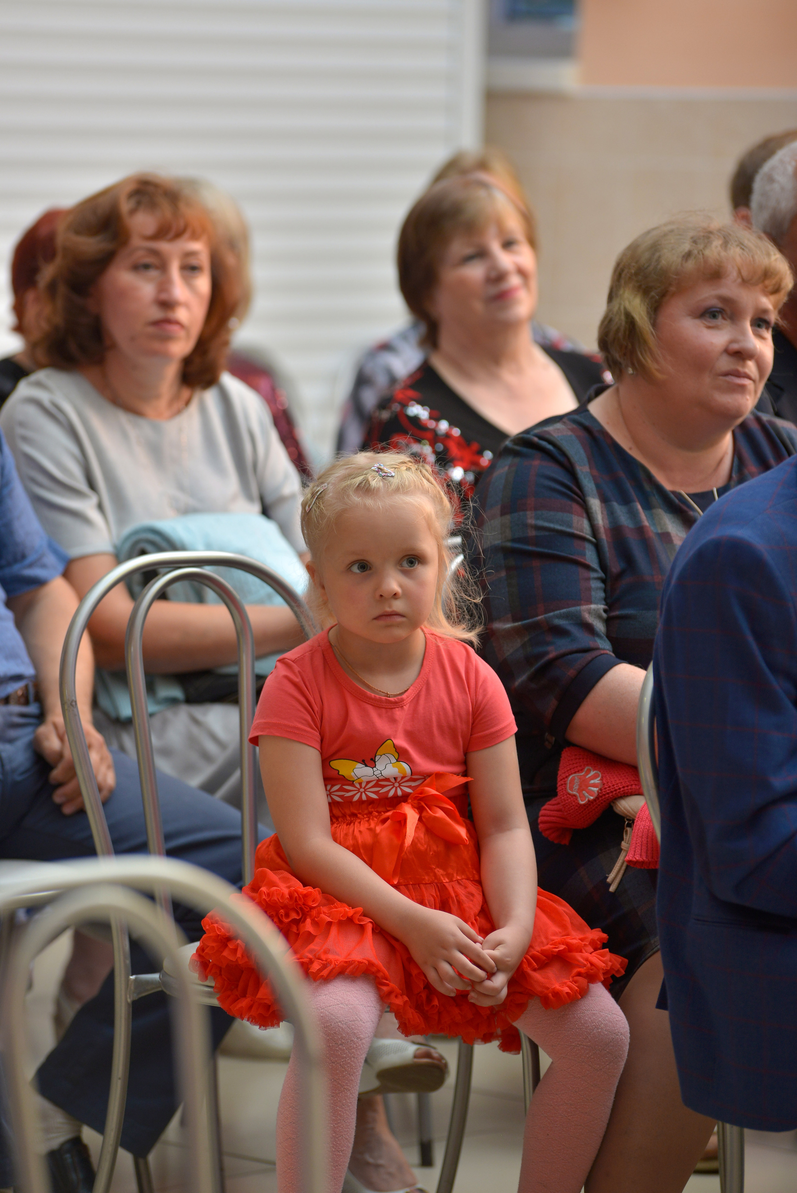 Звонок и выпускной. Фотограф, видеооператор Нина Коршунова