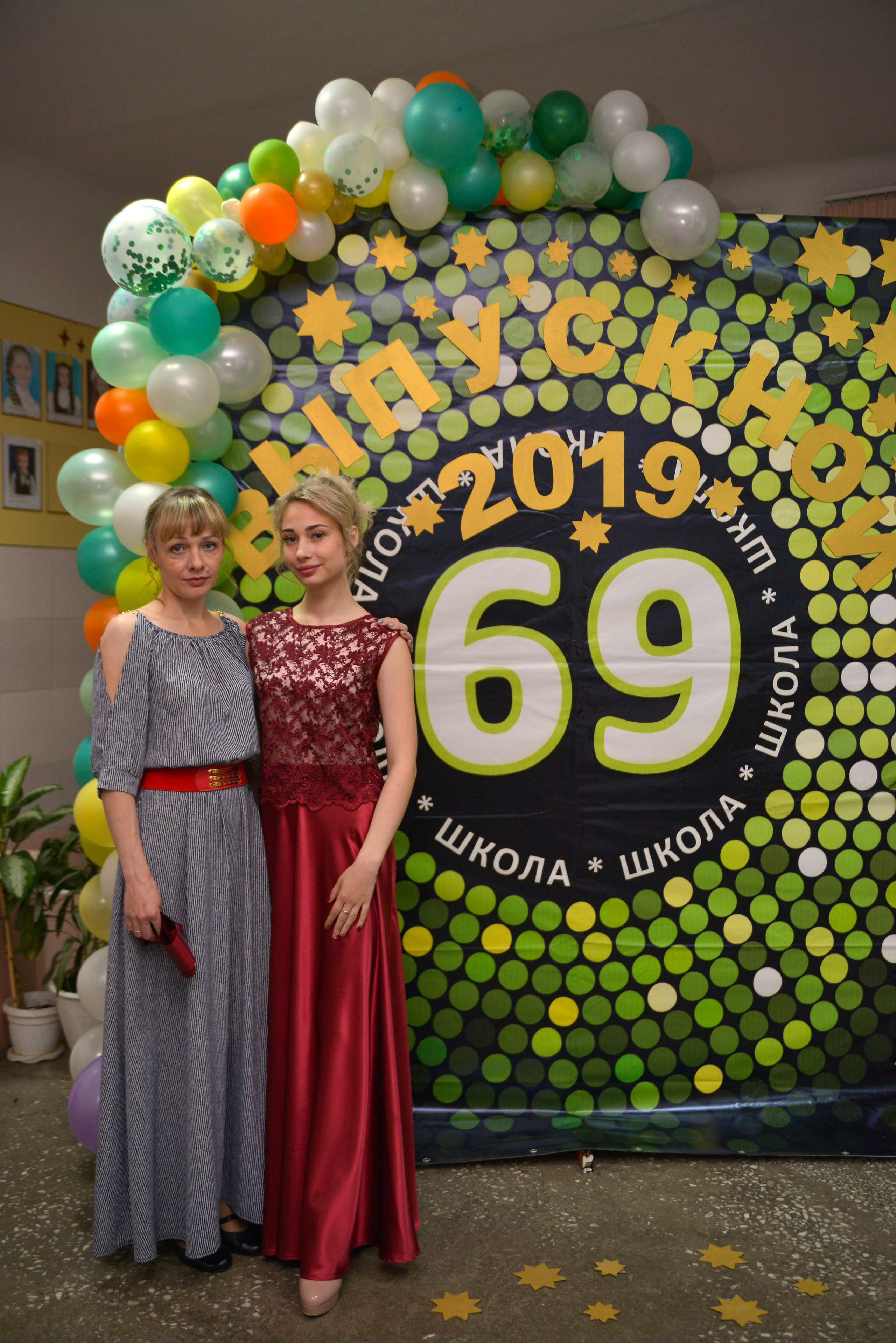 Звонок и выпускной. Фотограф, видеооператор Нина Коршунова