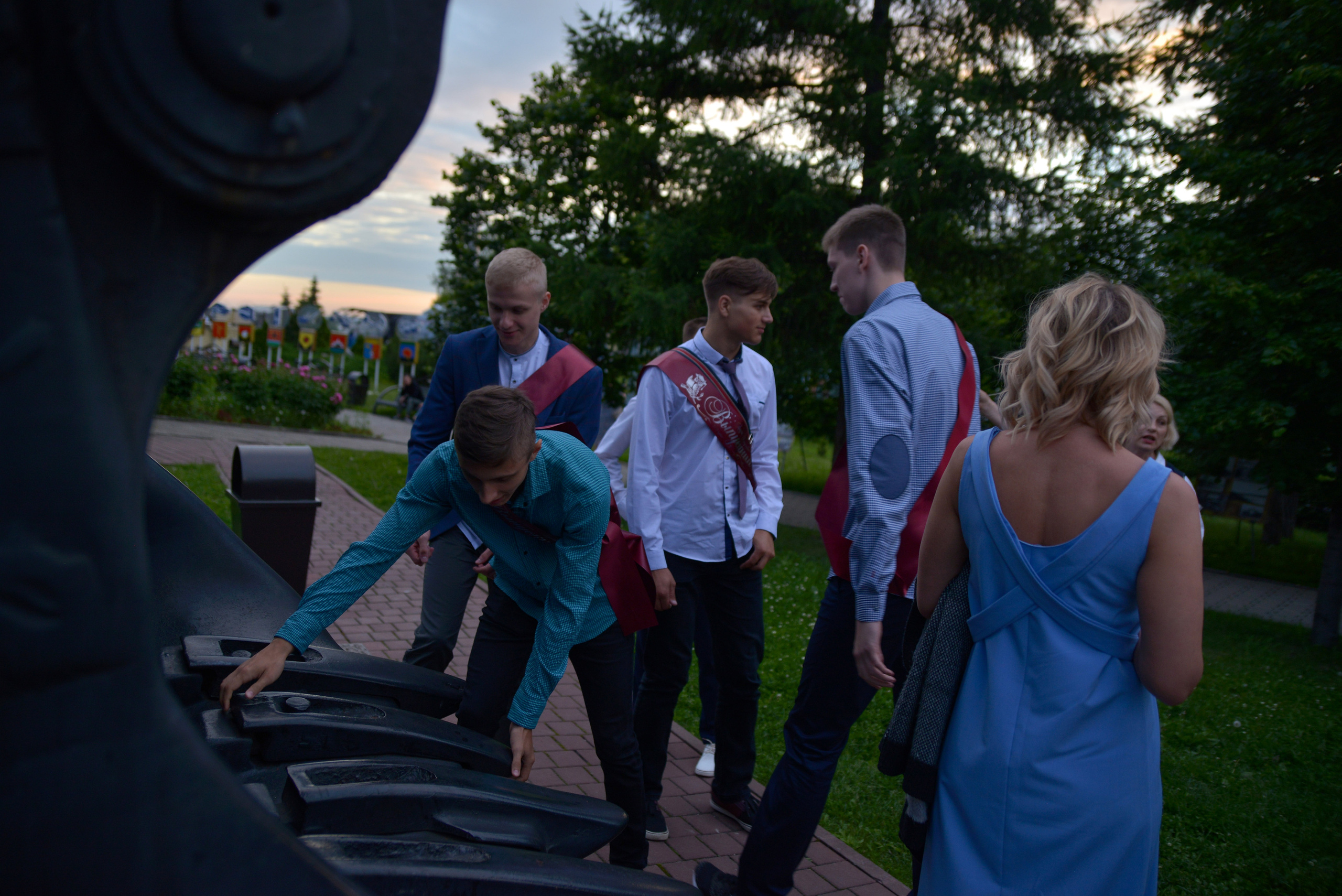 Звонок и выпускной. Фотограф, видеооператор Нина Коршунова