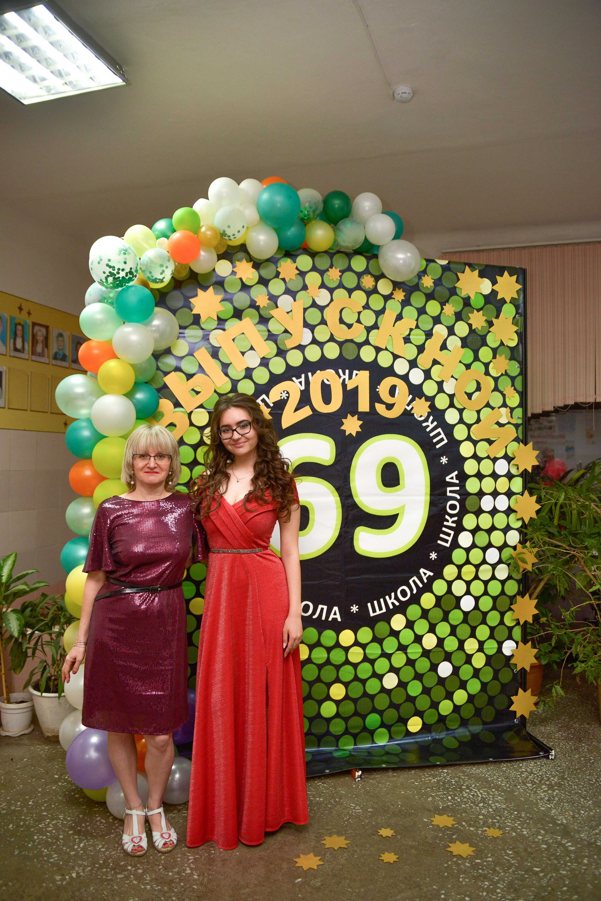 Звонок и выпускной. Фотограф, видеооператор Нина Коршунова