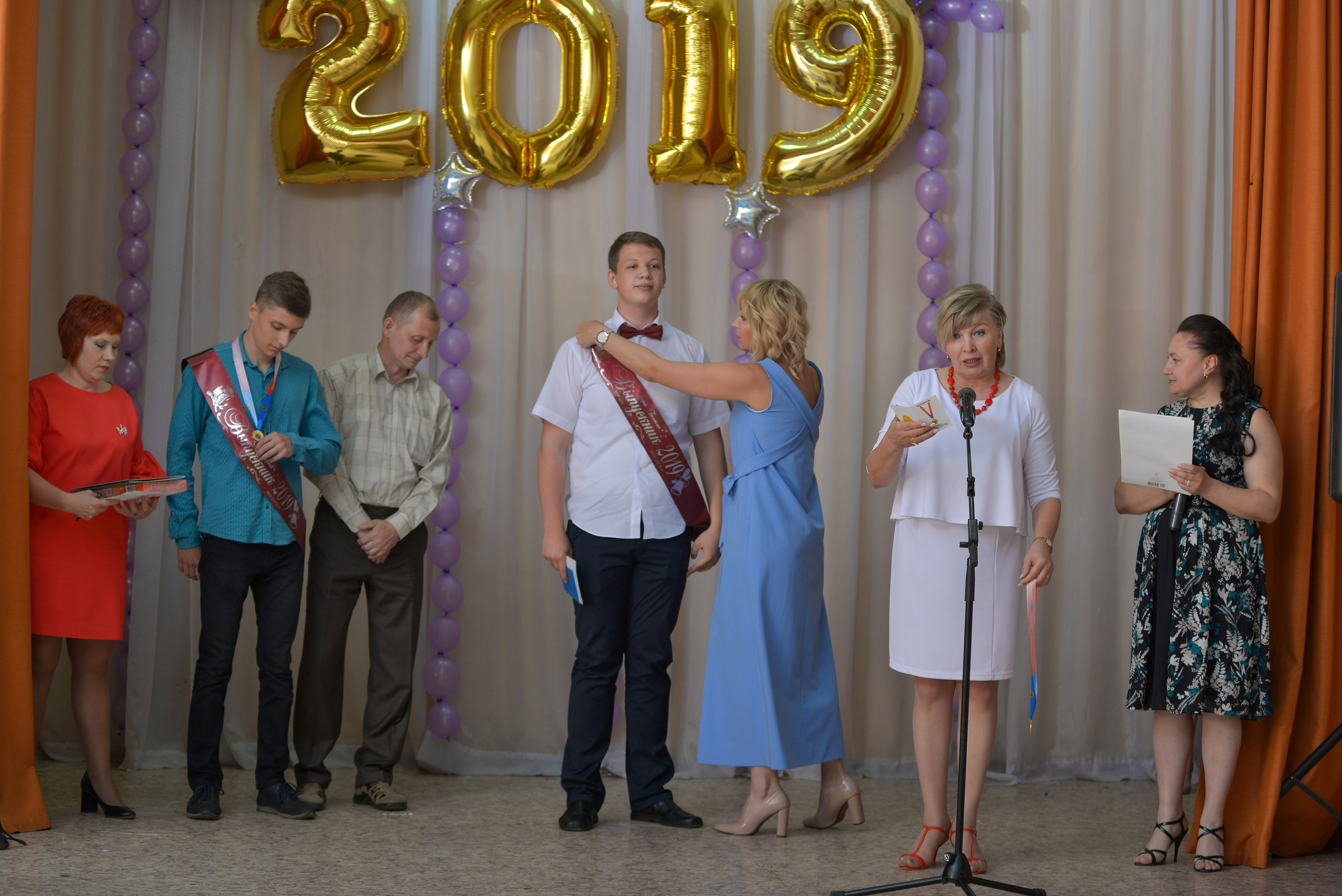 Звонок и выпускной. Фотограф, видеооператор Нина Коршунова