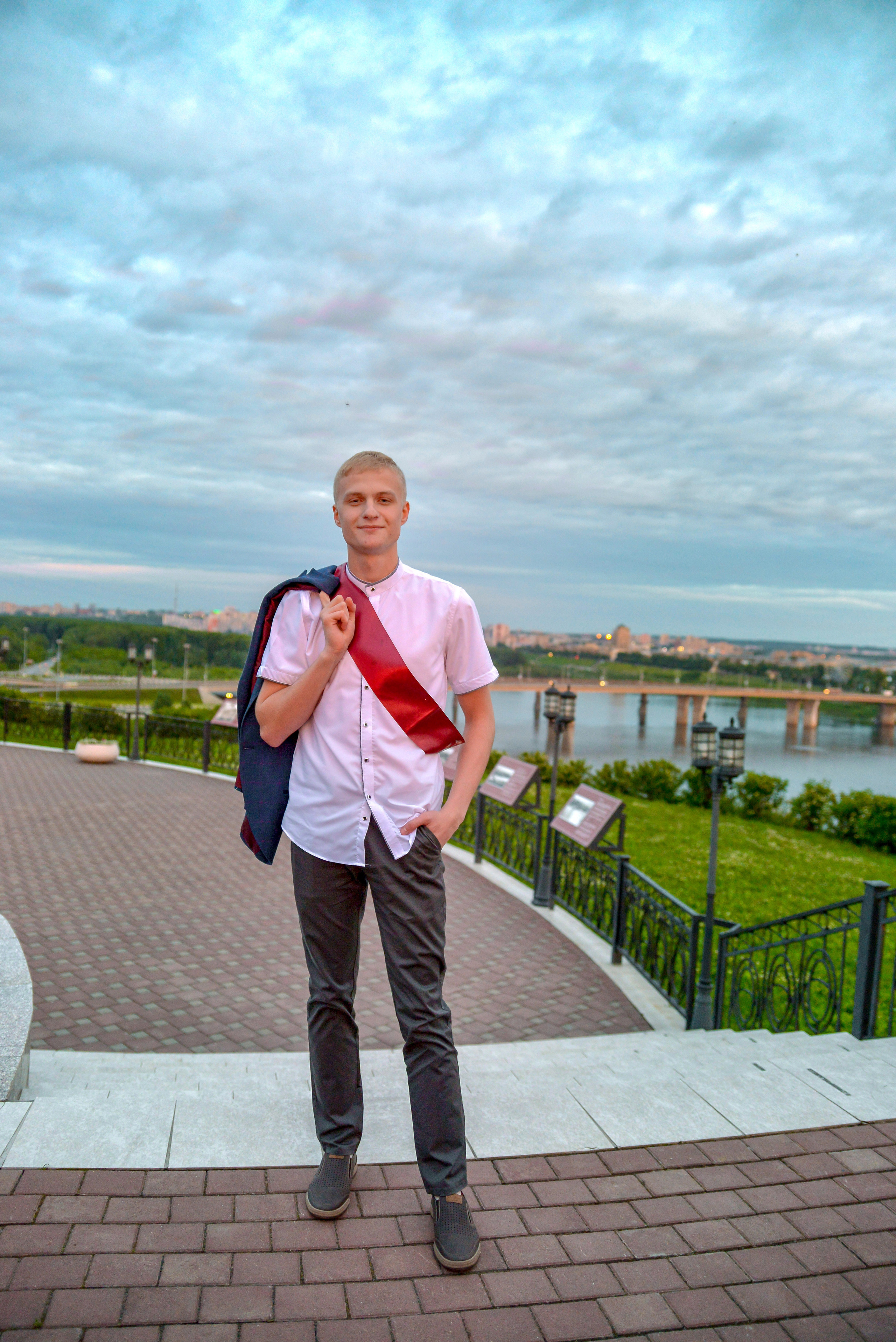 Звонок и выпускной. Фотограф, видеооператор Нина Коршунова