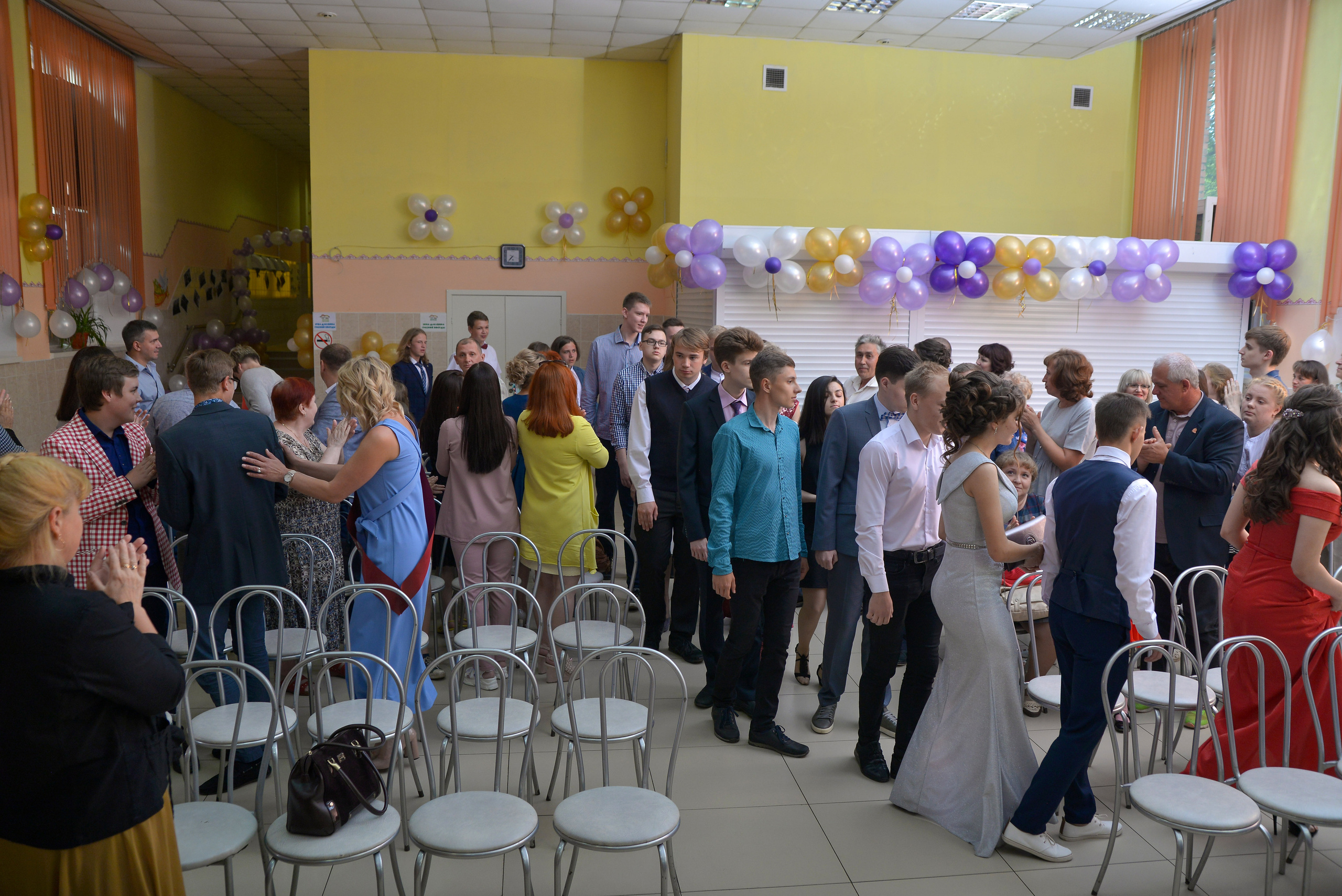 Звонок и выпускной. Фотограф, видеооператор Нина Коршунова