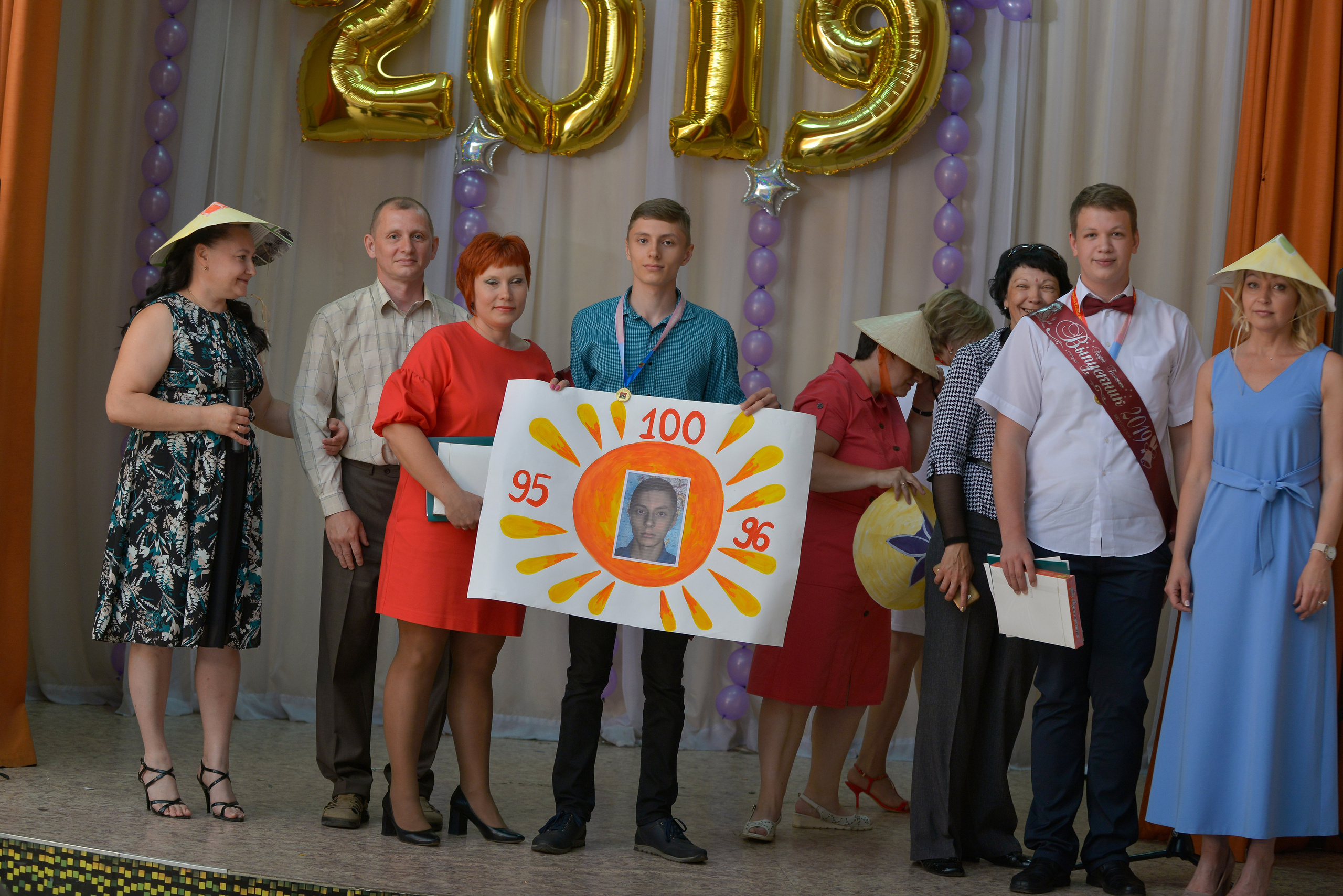 Звонок и выпускной. Фотограф, видеооператор Нина Коршунова