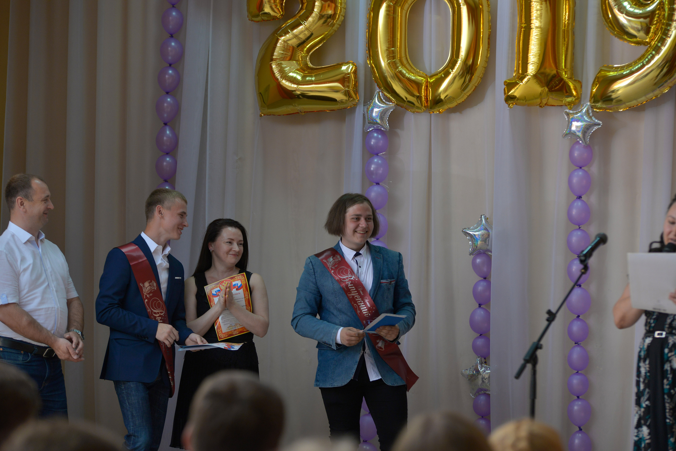 Звонок и выпускной. Фотограф, видеооператор Нина Коршунова