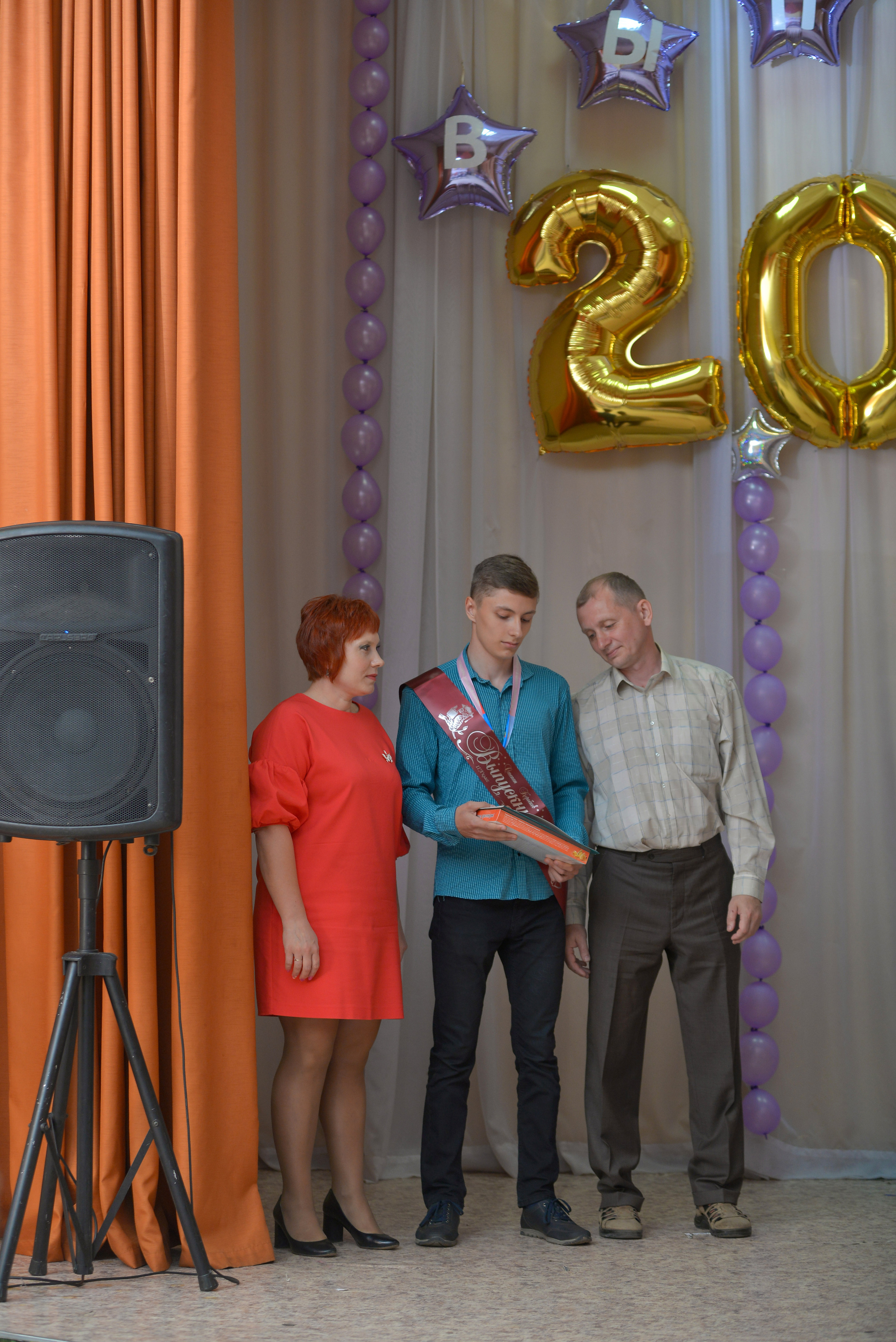 Звонок и выпускной. Фотограф, видеооператор Нина Коршунова