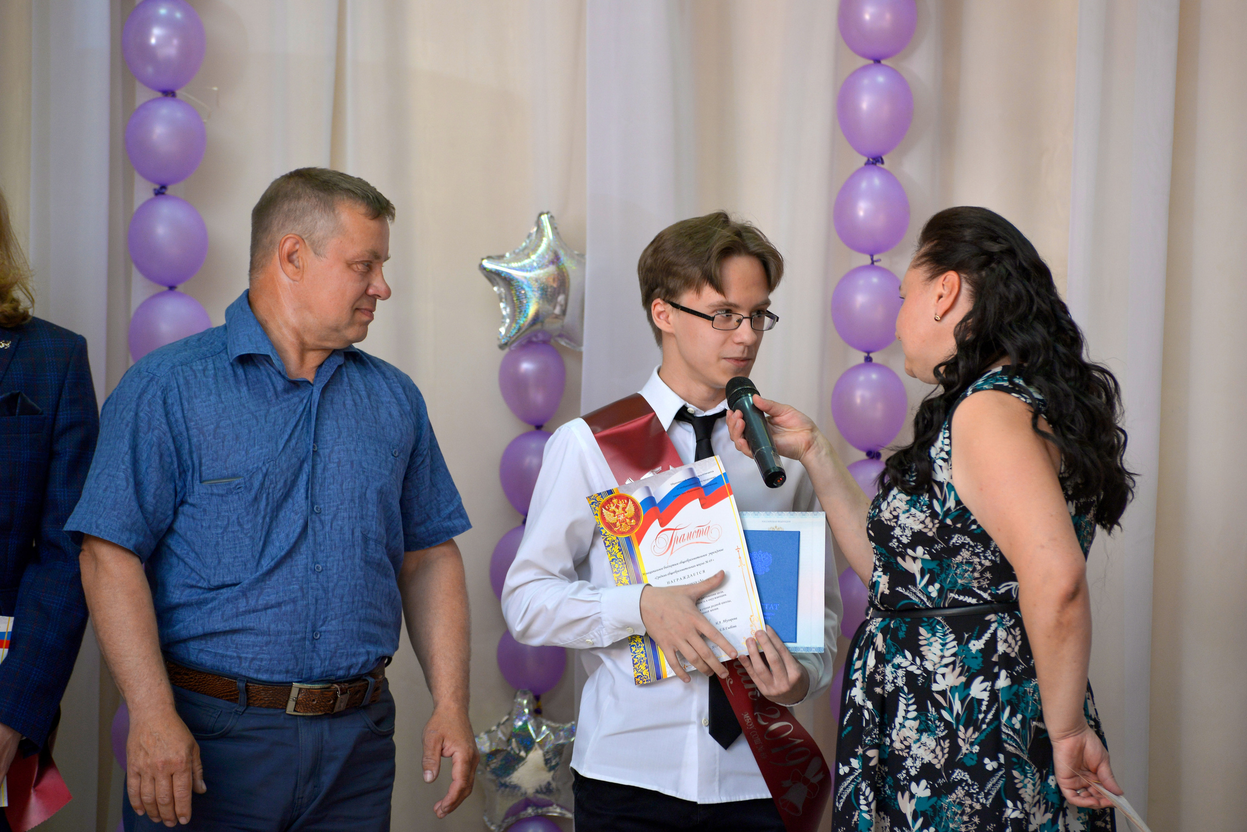 Звонок и выпускной. Фотограф, видеооператор Нина Коршунова