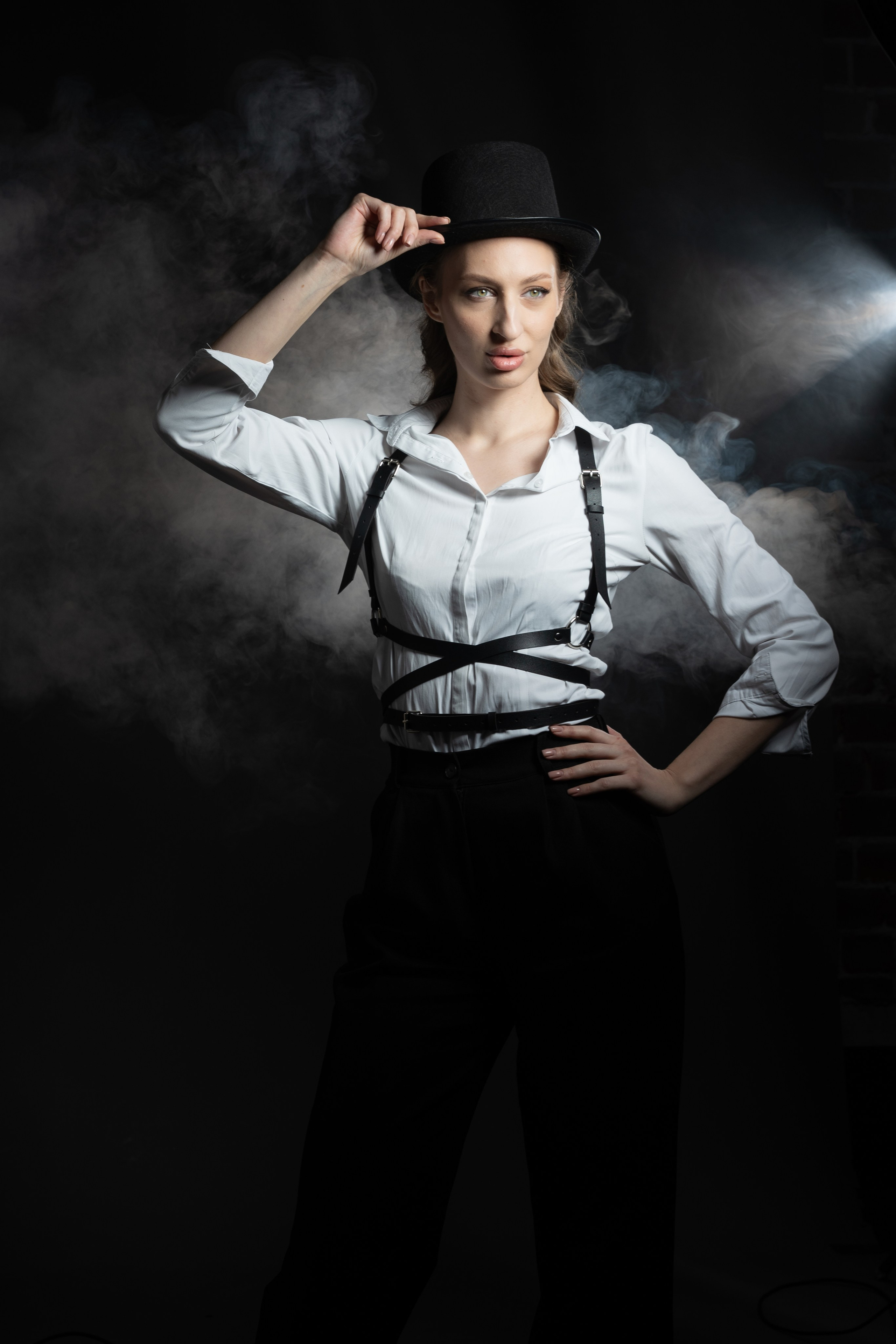 Студийный женский портрет. Тонкая грань между классикой и современностью. Фотограф |Ленинск, Волжский, Волгоград| Наталья Савилова