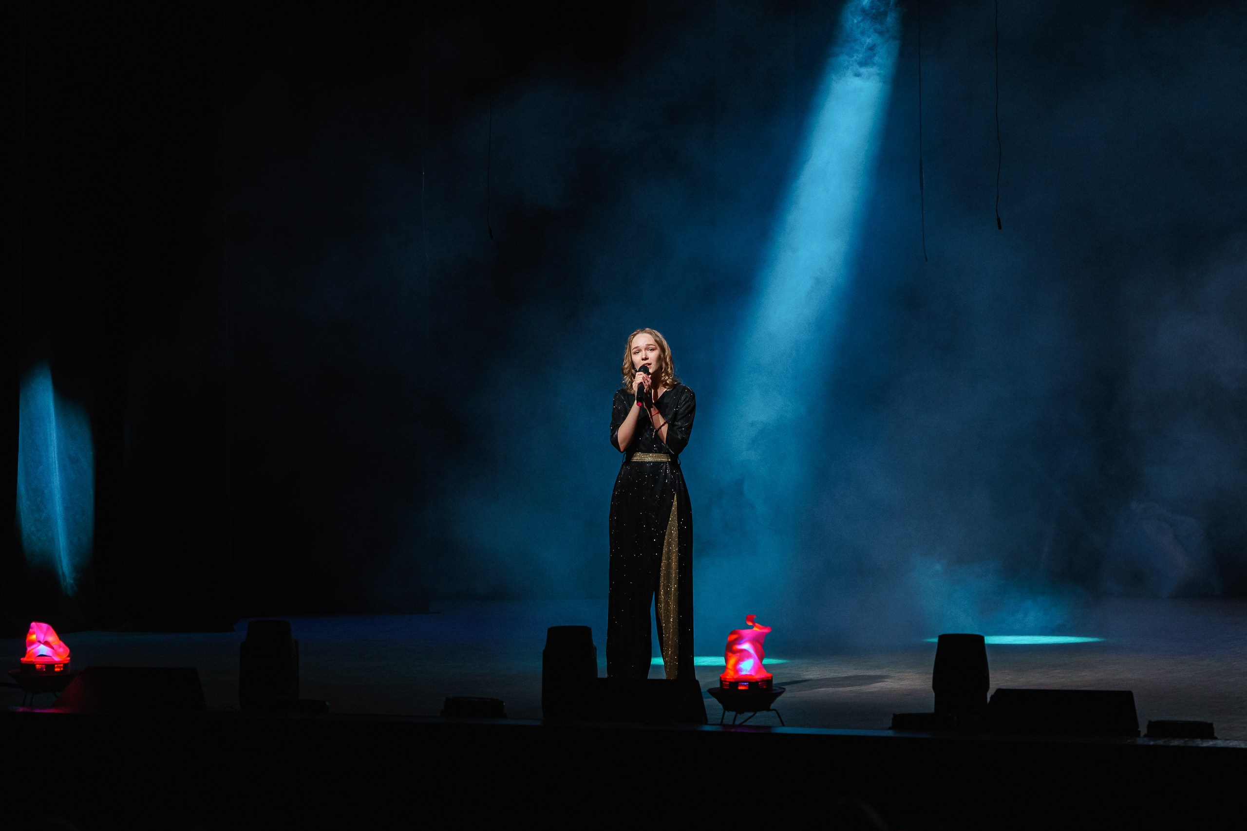 Гала-концерт XXXIII Регионального фестиваля солдатской и патриотической песни «Защитники Отечества». Портретный и репортажный фотограф в Воронеже: Анастасия Пузикова