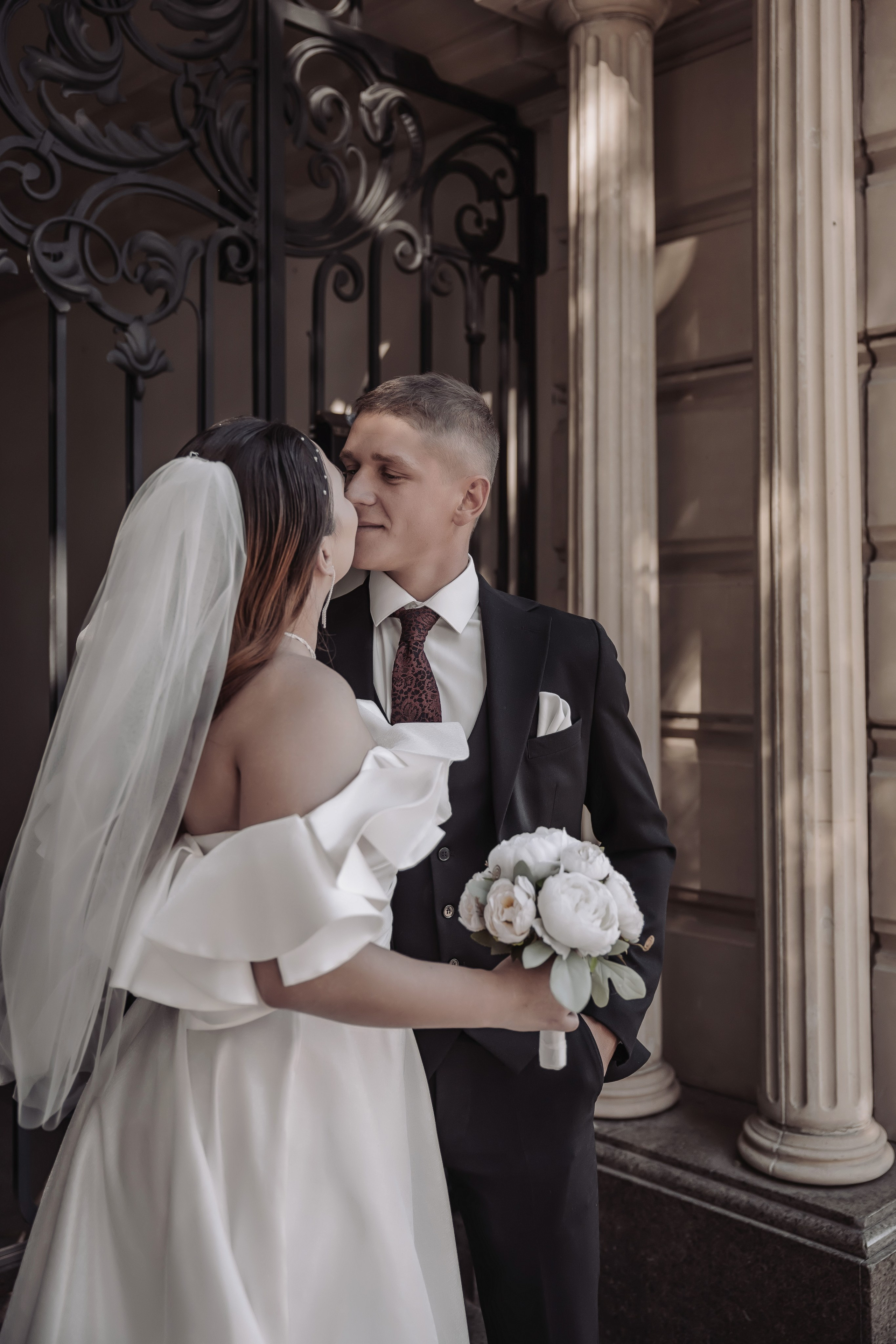 Антон Арина