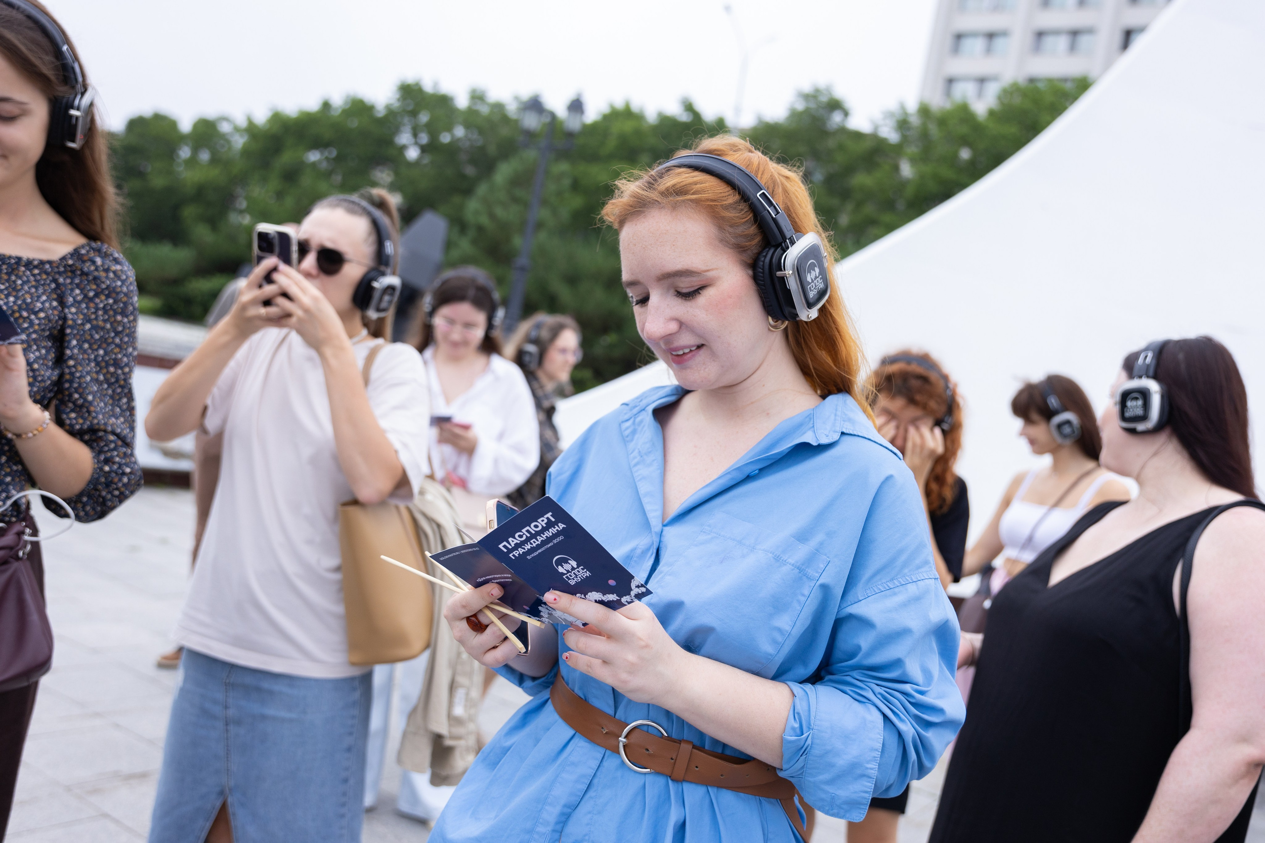Голос Внутри. Премьера новой иммерсивной прогулки Владивосток 3000. Олег Катакинов| Репортажный фотограф в городе у моря (Владивосток)