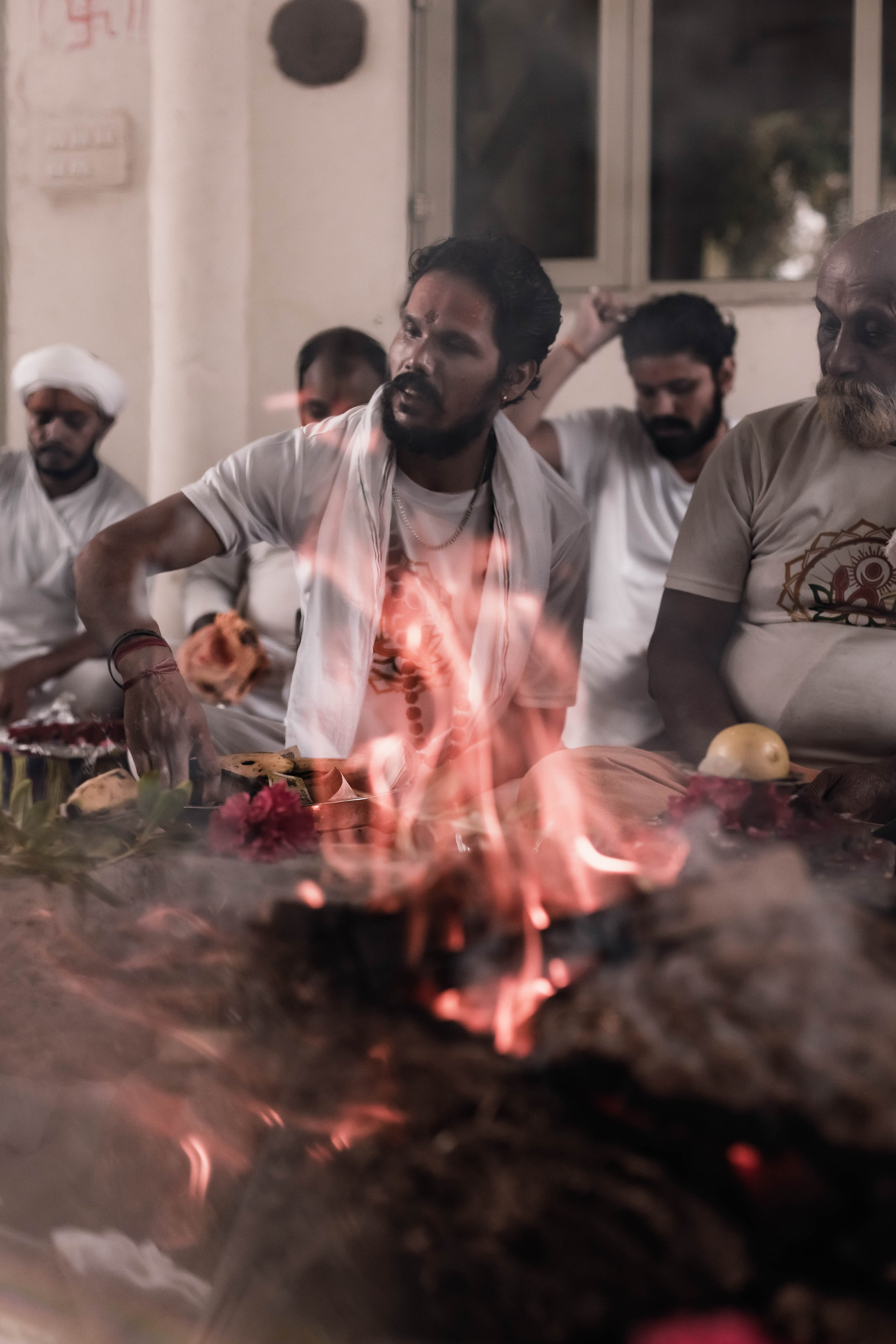 Pitri Paksha yagyas & poojas Devraha Baba ji ashram. Mariam Bagdasaryan