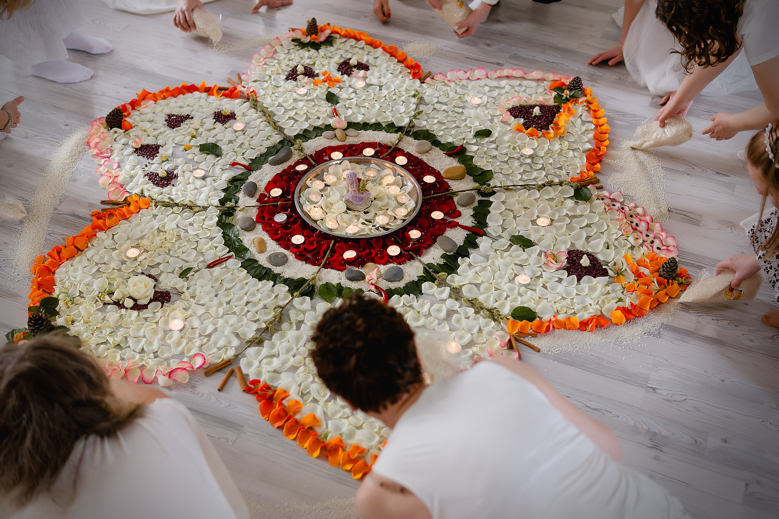 Фотограф женских кругов, ретритов, встреч и практик