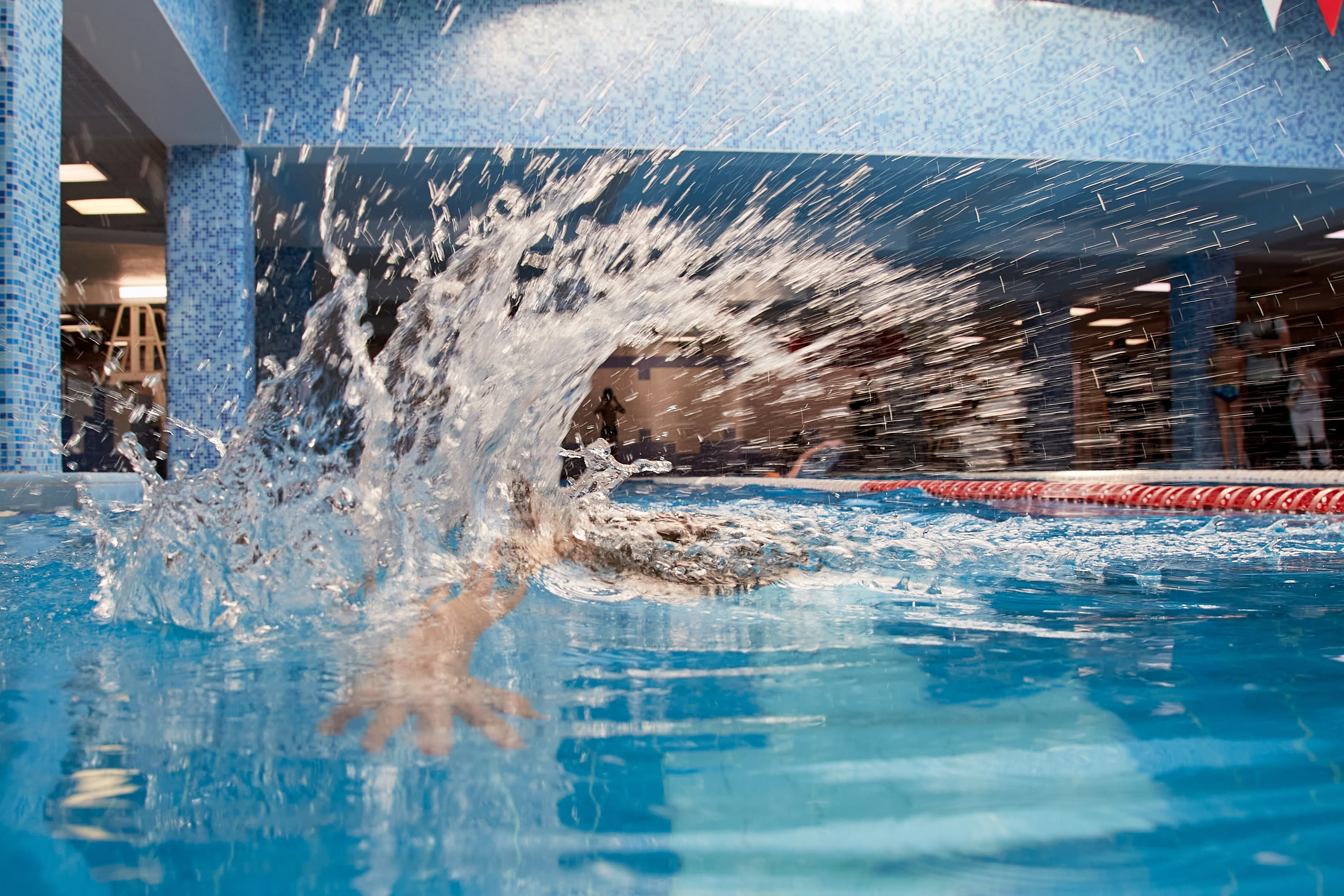 Спортивный фотограф в Самаре. Съемка соревнований по плаванью в Самаре