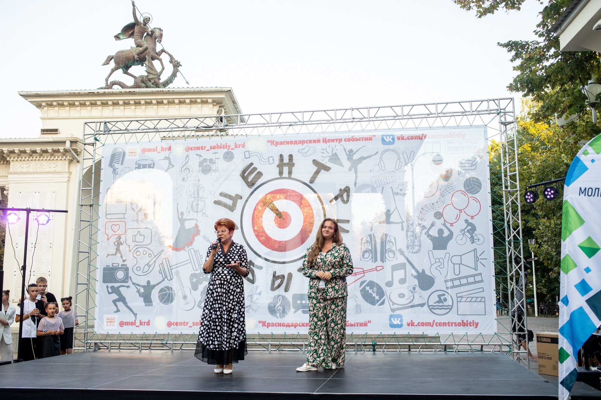 Закрытие летнего фестиваля «УФ». Репортажный, промышленный и маркетплейс-фотограф Дмитрий Чернат