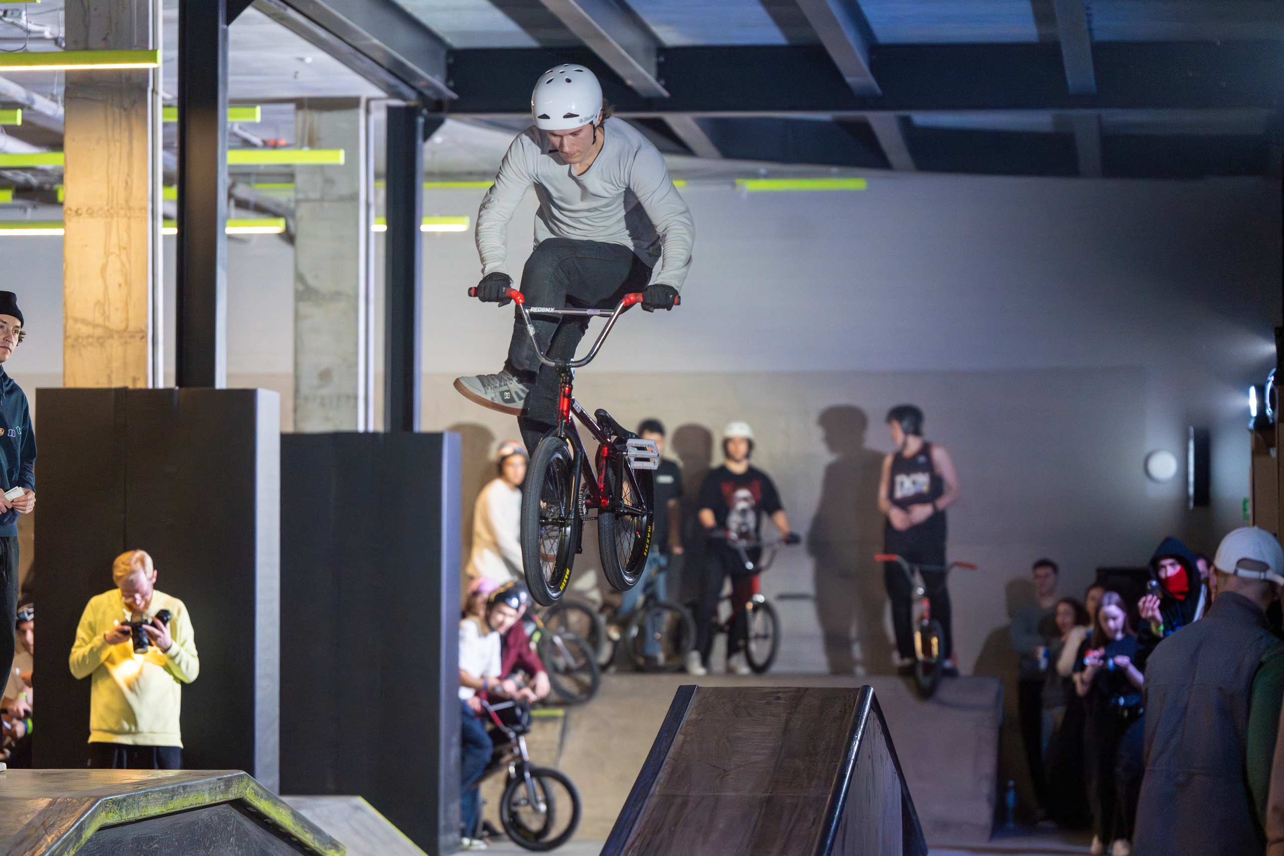 URAM Park. Ночная смена. г. Казань. 26.02.25. Евгений | Спорт Фото в Татарстане