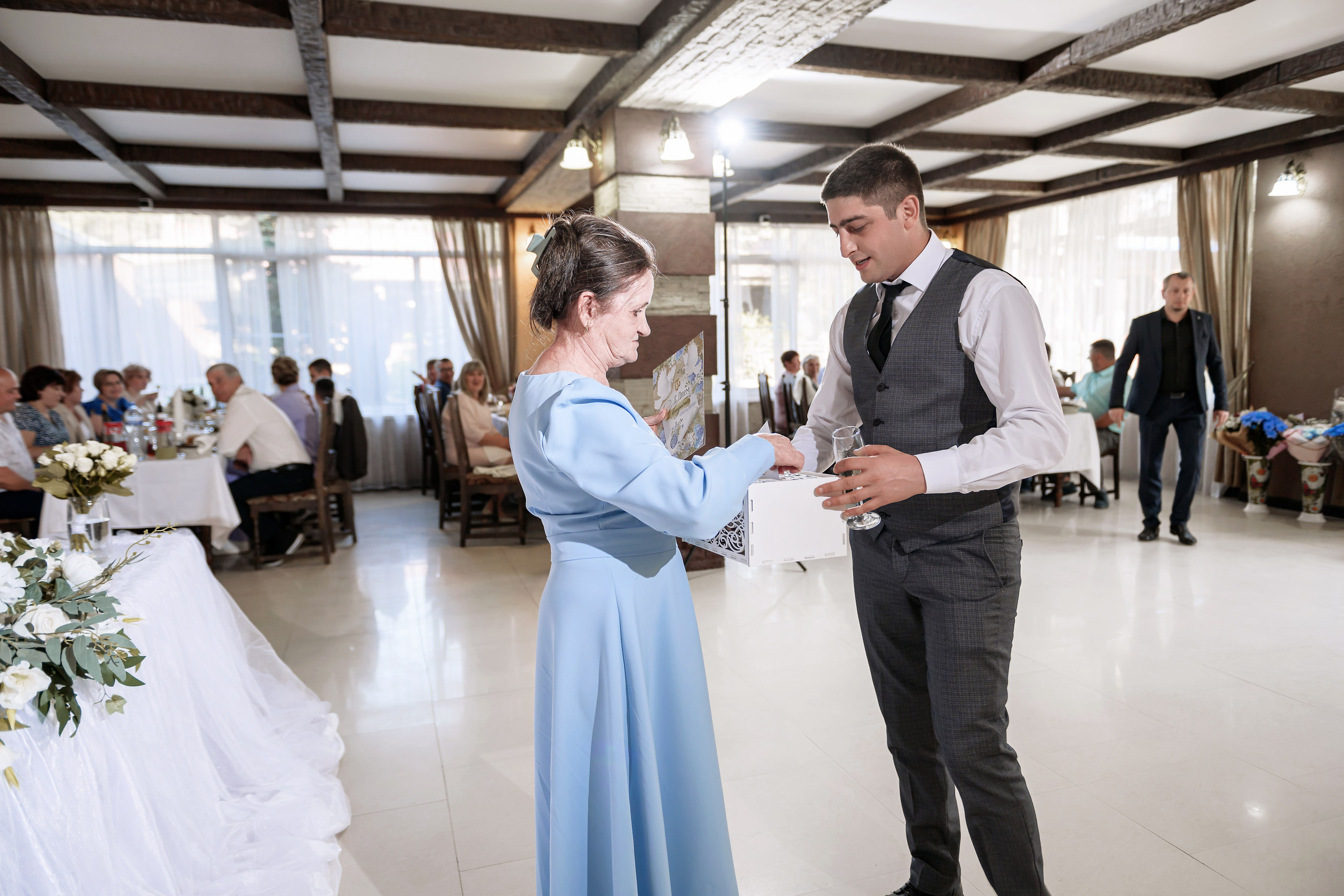 Эдуард и Виктория. Свадебный фотограф Белгород Валуйки Старый Оскол Воронеж