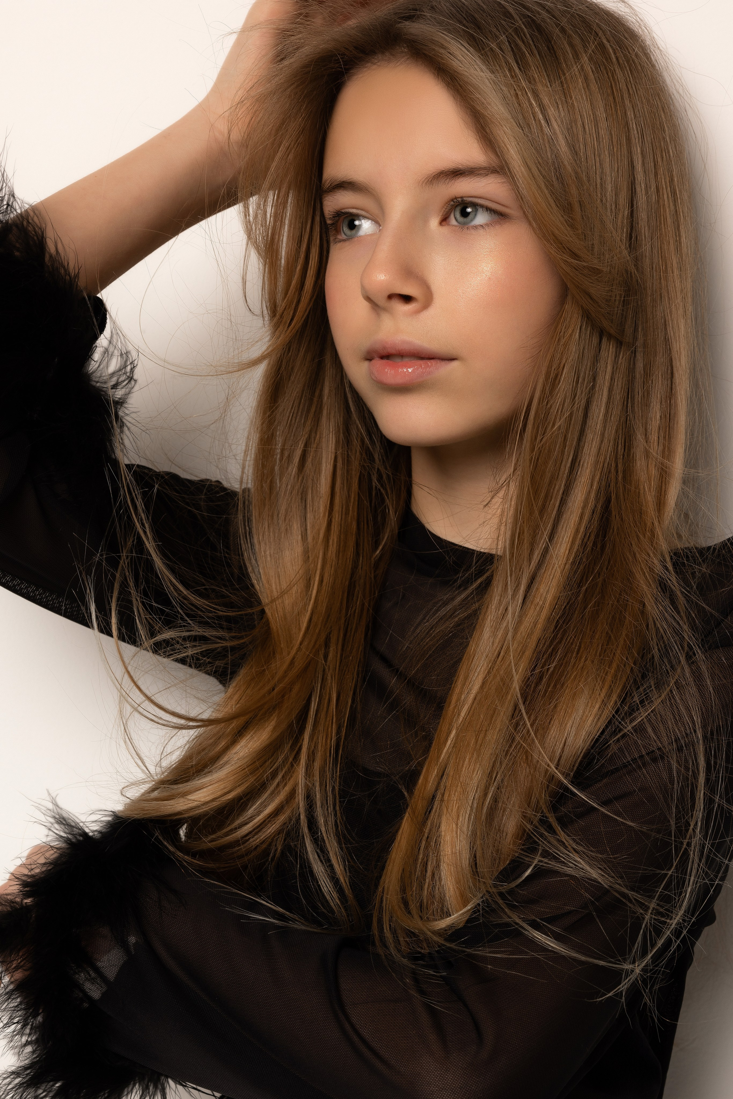 Студийные портреты для Лизы. Женский и контент фотограф в Москве. Алла Поломарь