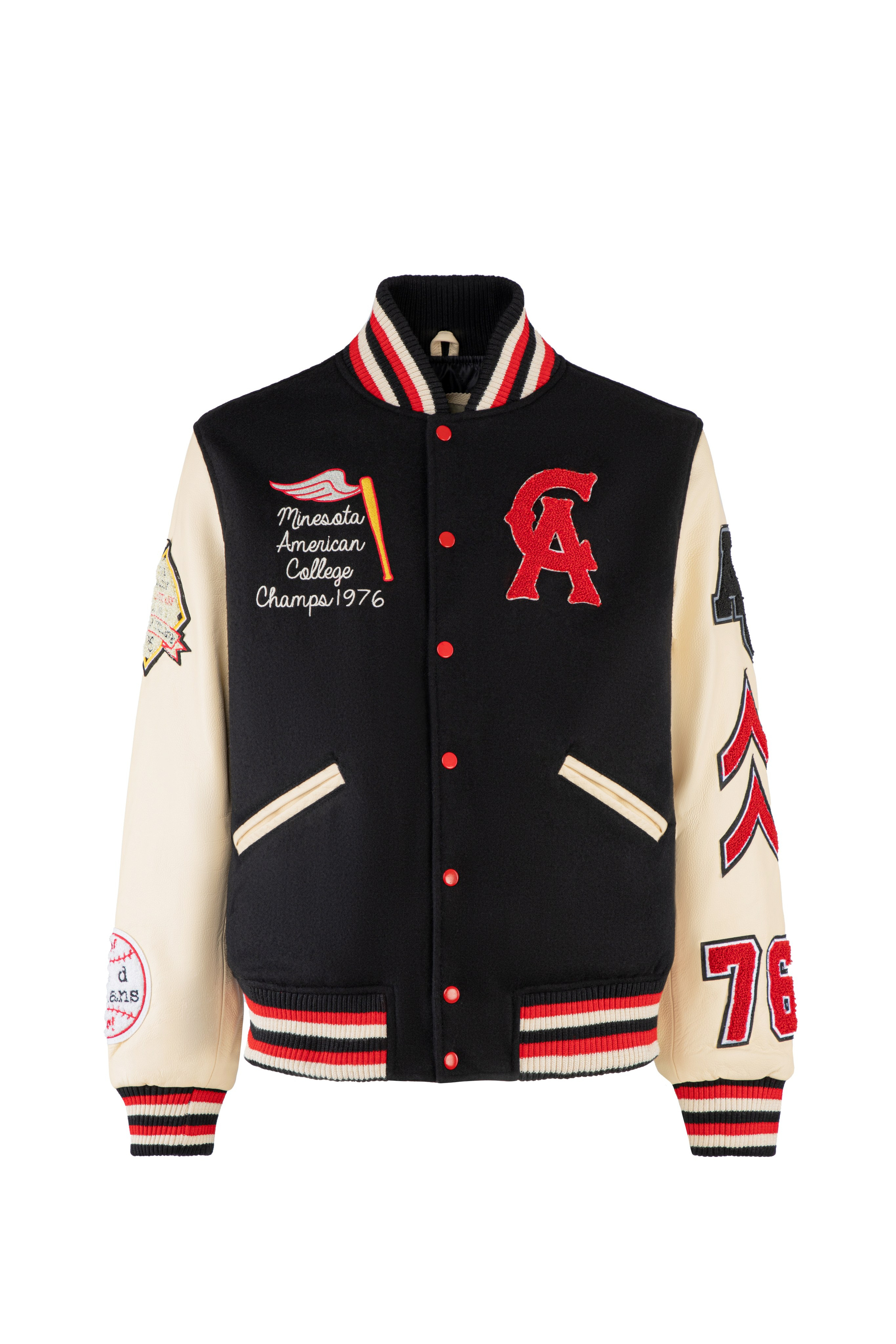 Ретушь фотографий курток и пуховиков | Студия SVITHART