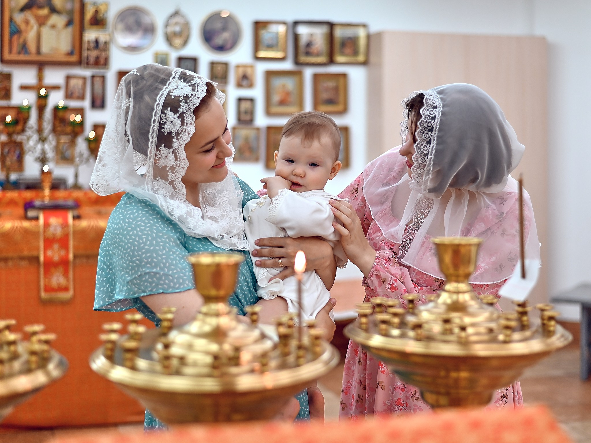 Крещение Анны. Свадебный фотограф, видеограф, рилсмейкер в Санкт-Петербурге и Москве