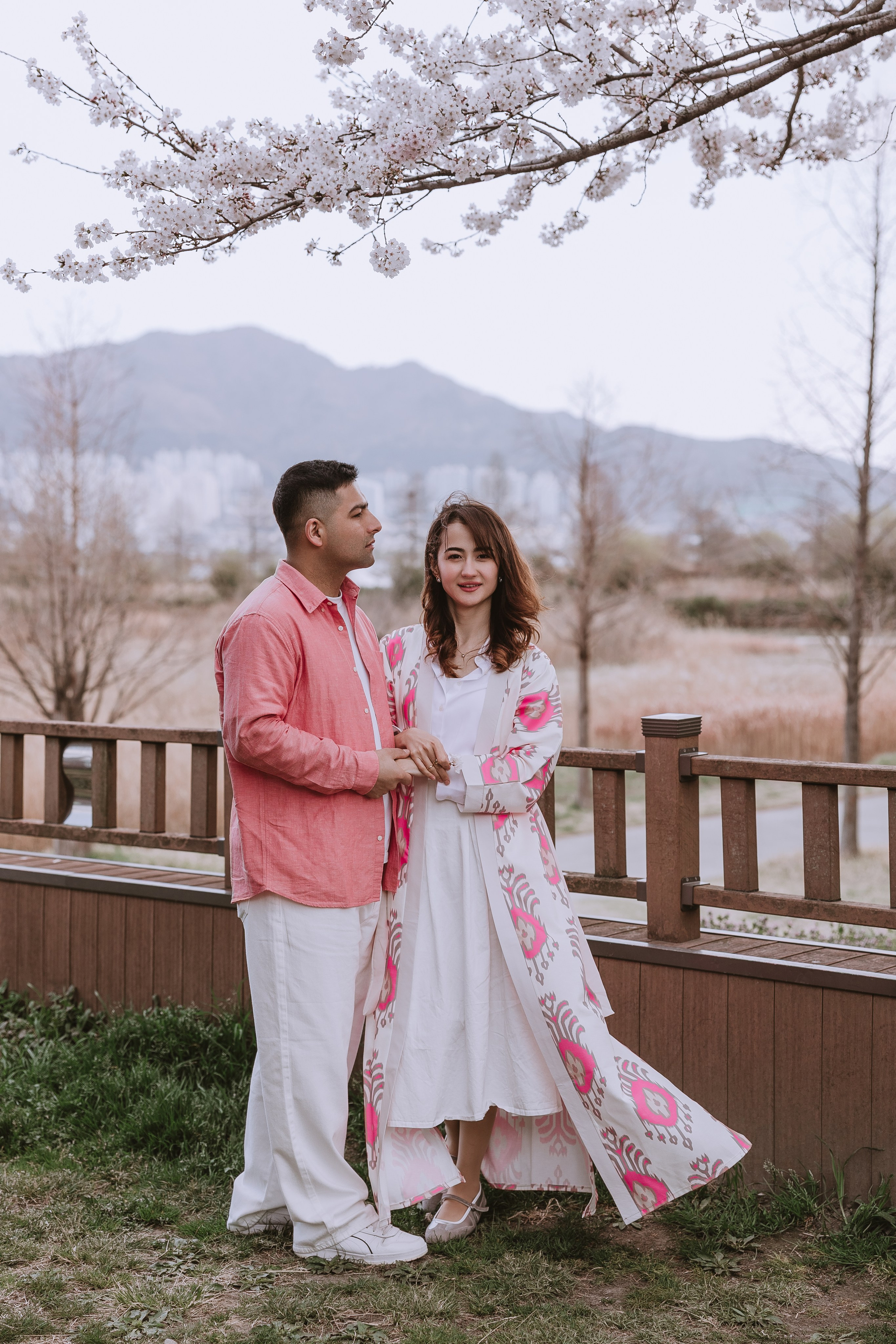 Романтическая прогулка в Пусане в сакуре. ВАШ ФОТОГРАФ В ПУСАНЕ (Южная Корея) Александра Ануфрий