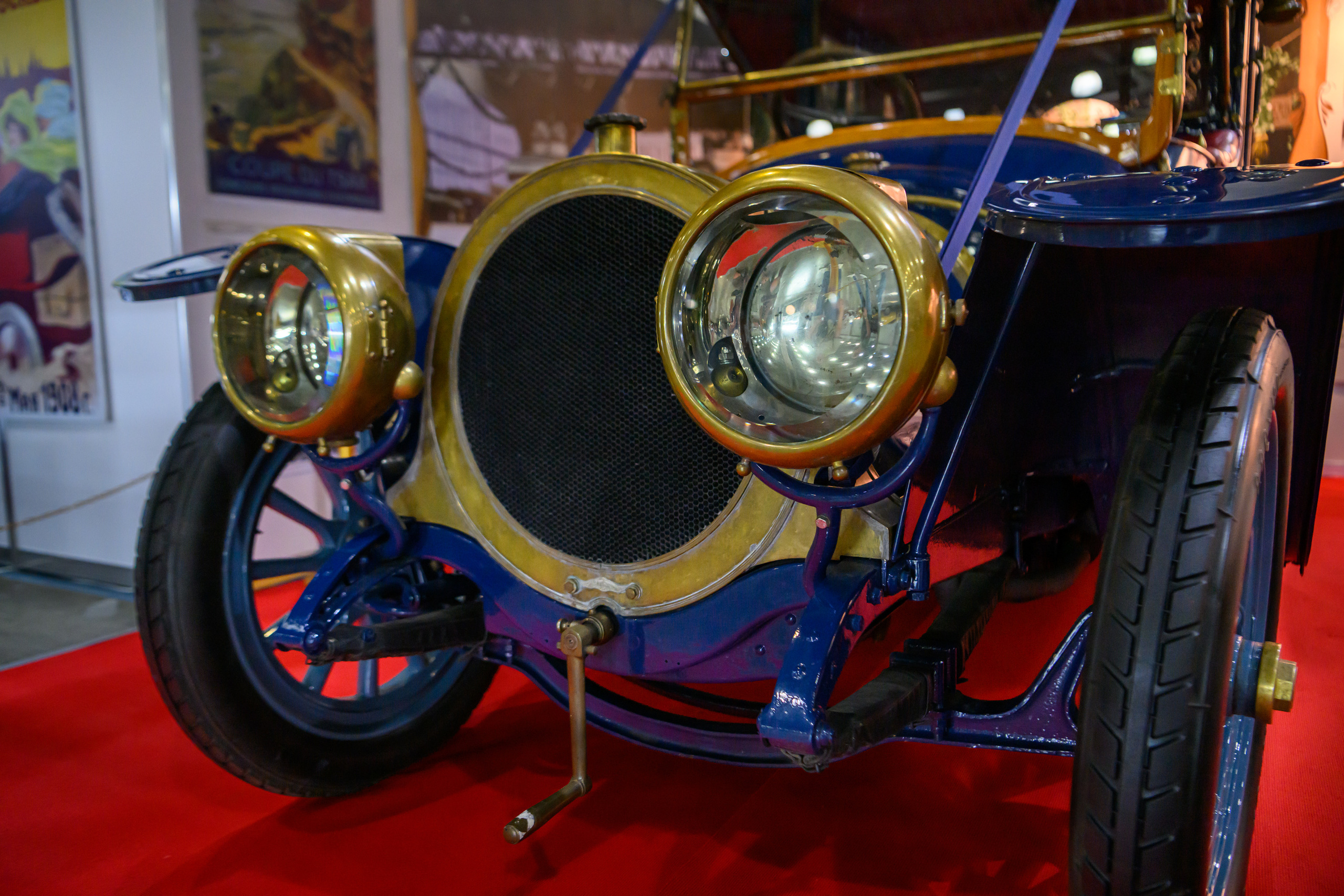 OldTimer Gallery, Moscow 2022. Wildlife photography by Sergey Puponin