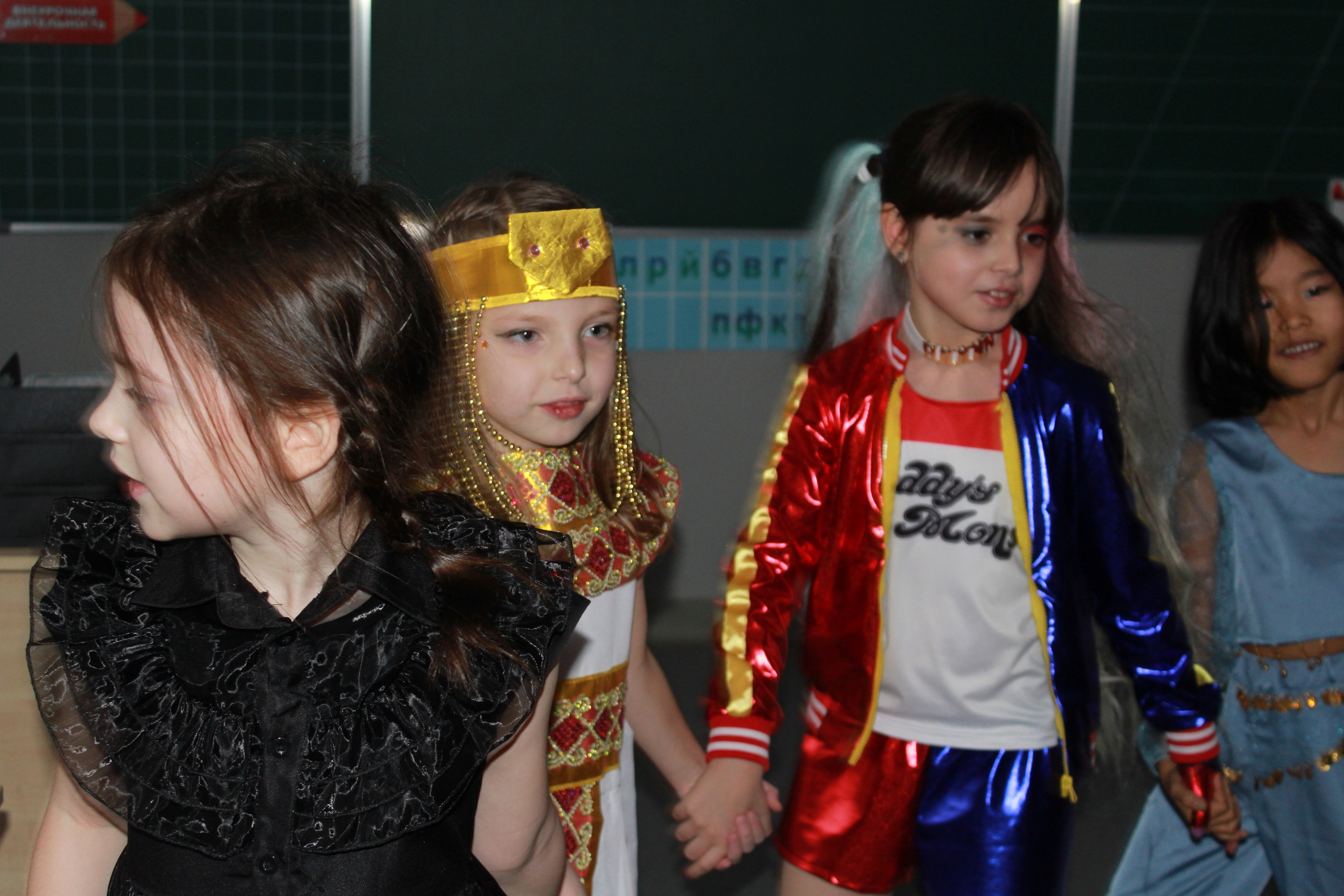 Праздники, мероприятия (Новогодний карнавал 2024-2025). Портфолио