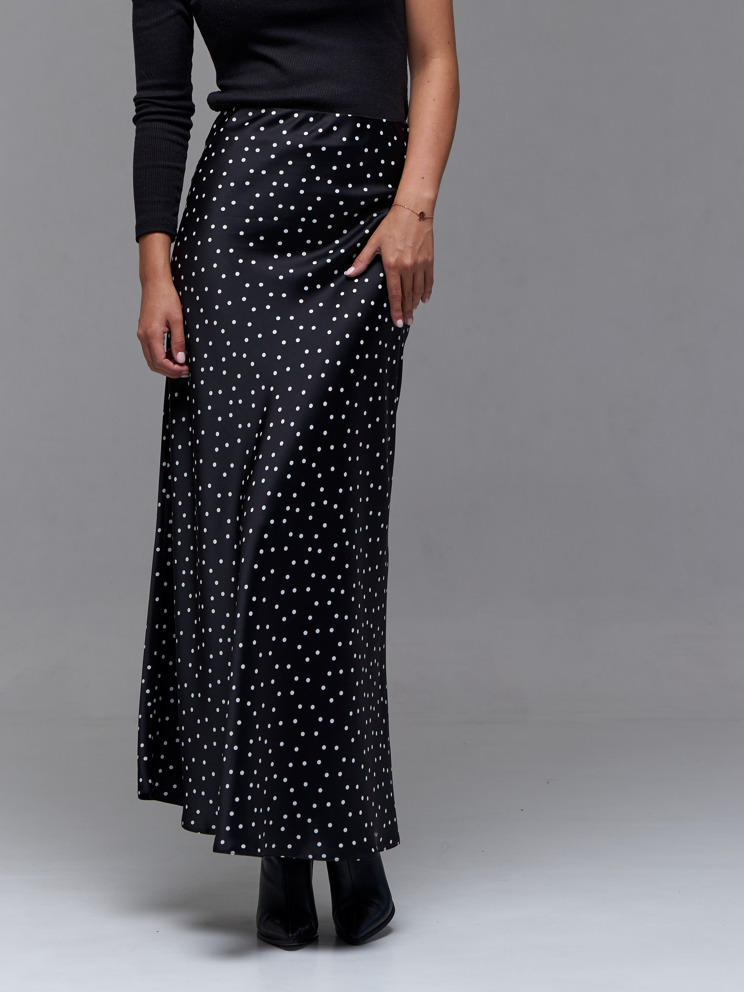 Каталог для WB. Съёмка для брендов одежды и маркетплейсов в Санкт-Петербурге