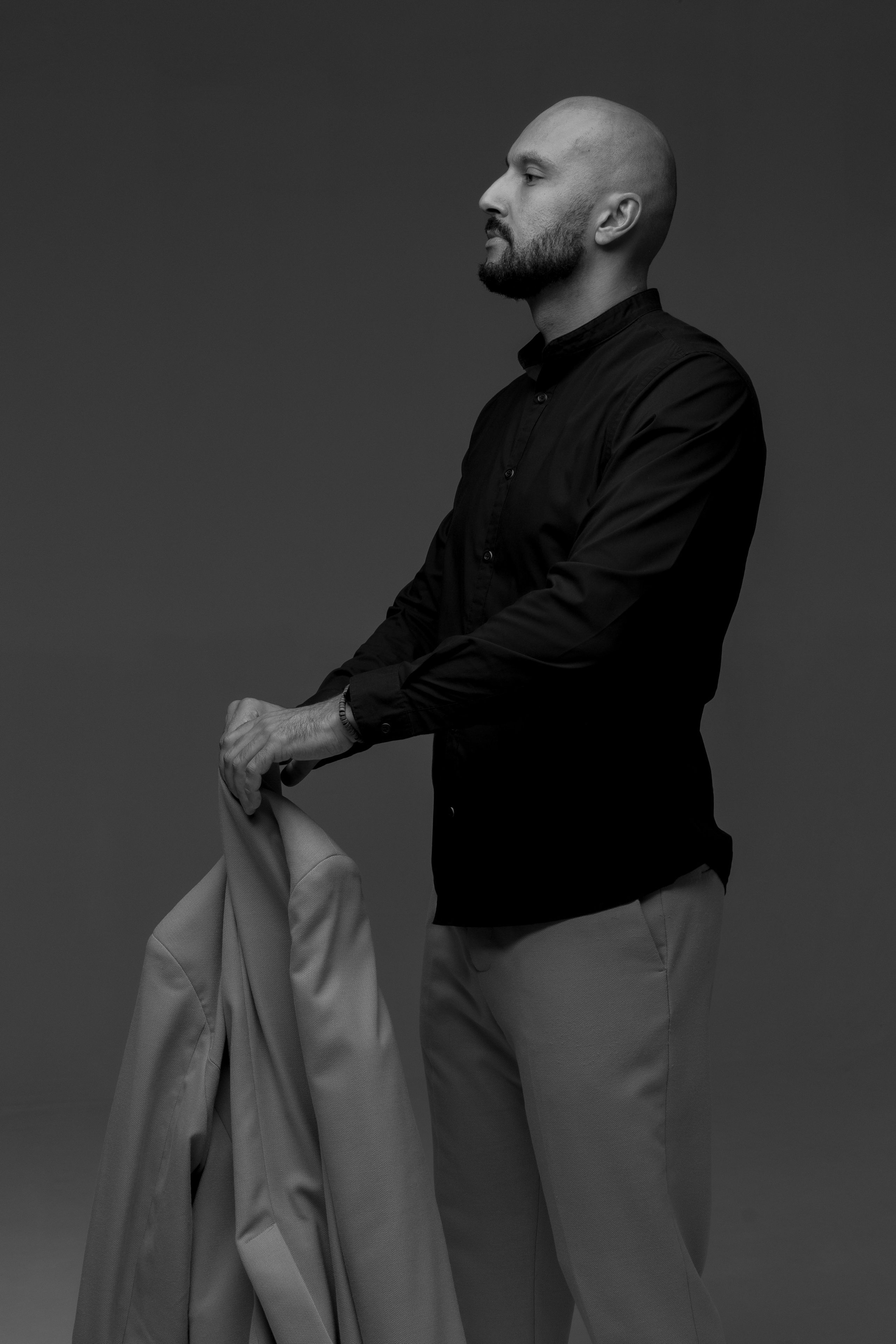 Мужская студийная фотосессия. Свадебный фотограф Калининград