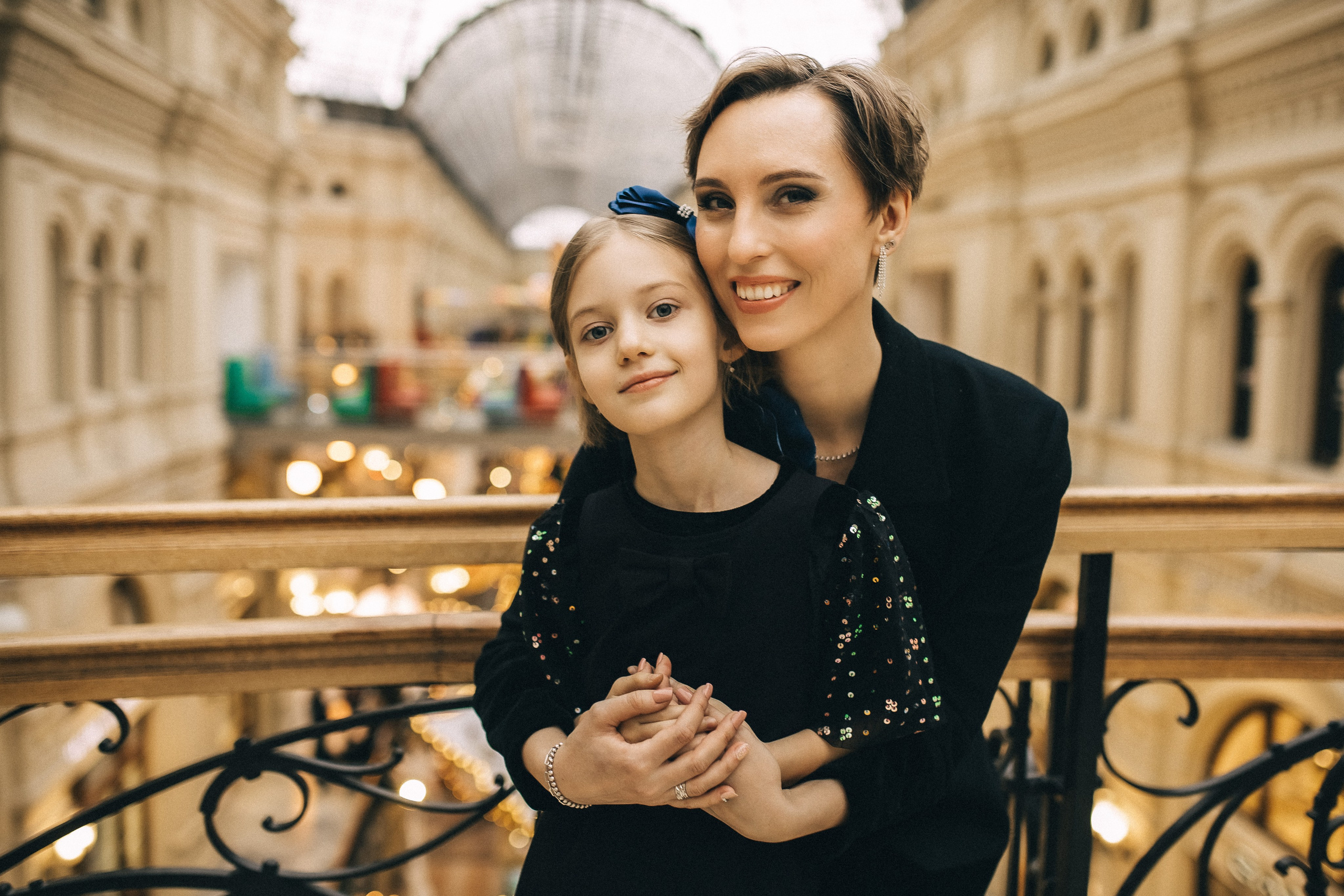 Новогодний ГУМ. Надя и Алиса!. Профессиональный фотограф, Москва |Видное Елена Елизарова