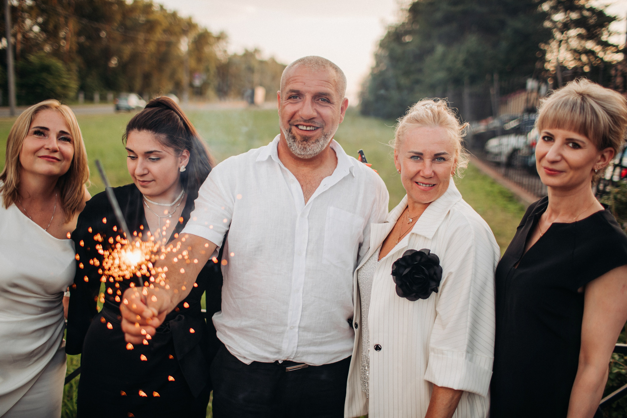 Vlad & Nadya (Saint-Petersburg, Russia). Destination wedding photographer Peter Letu