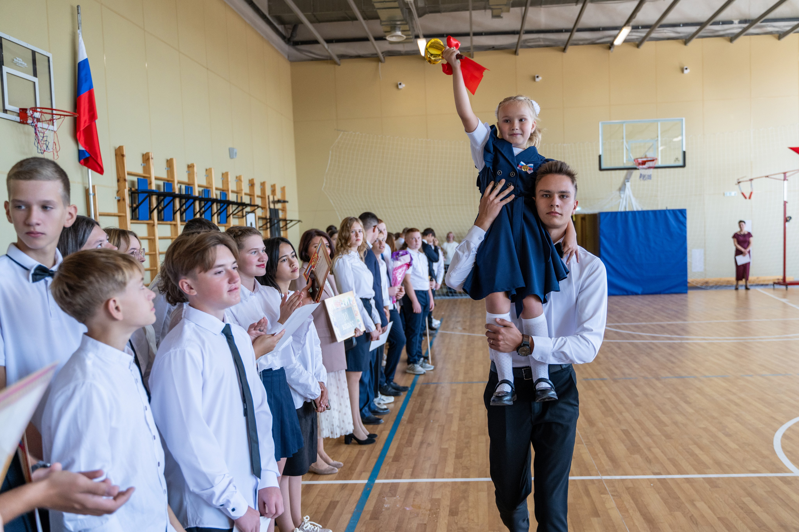 1 Сентября газопроводская школа 11 класс. Фотограф самых запоминающихся моментов Вашей жизни