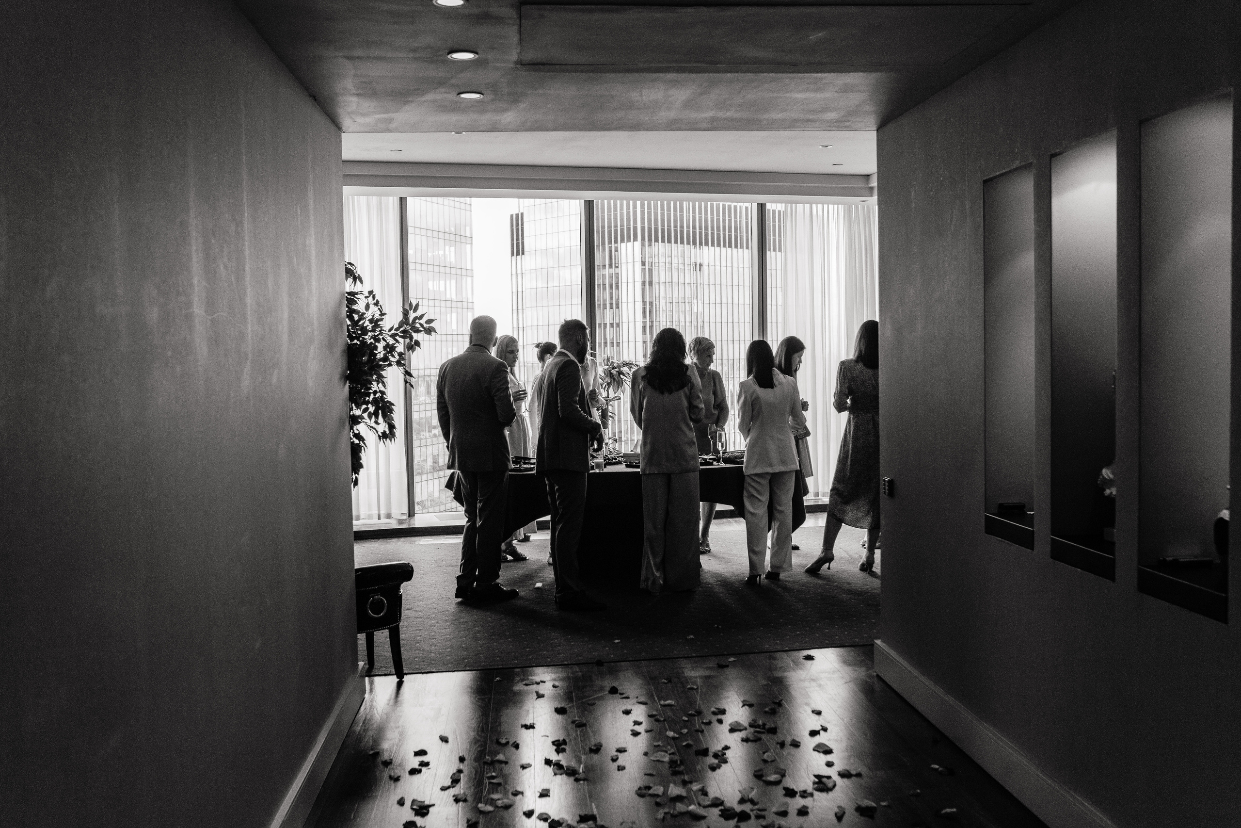 Москва Сити. Свадебный фотограф в Москве Арчылан Николаев