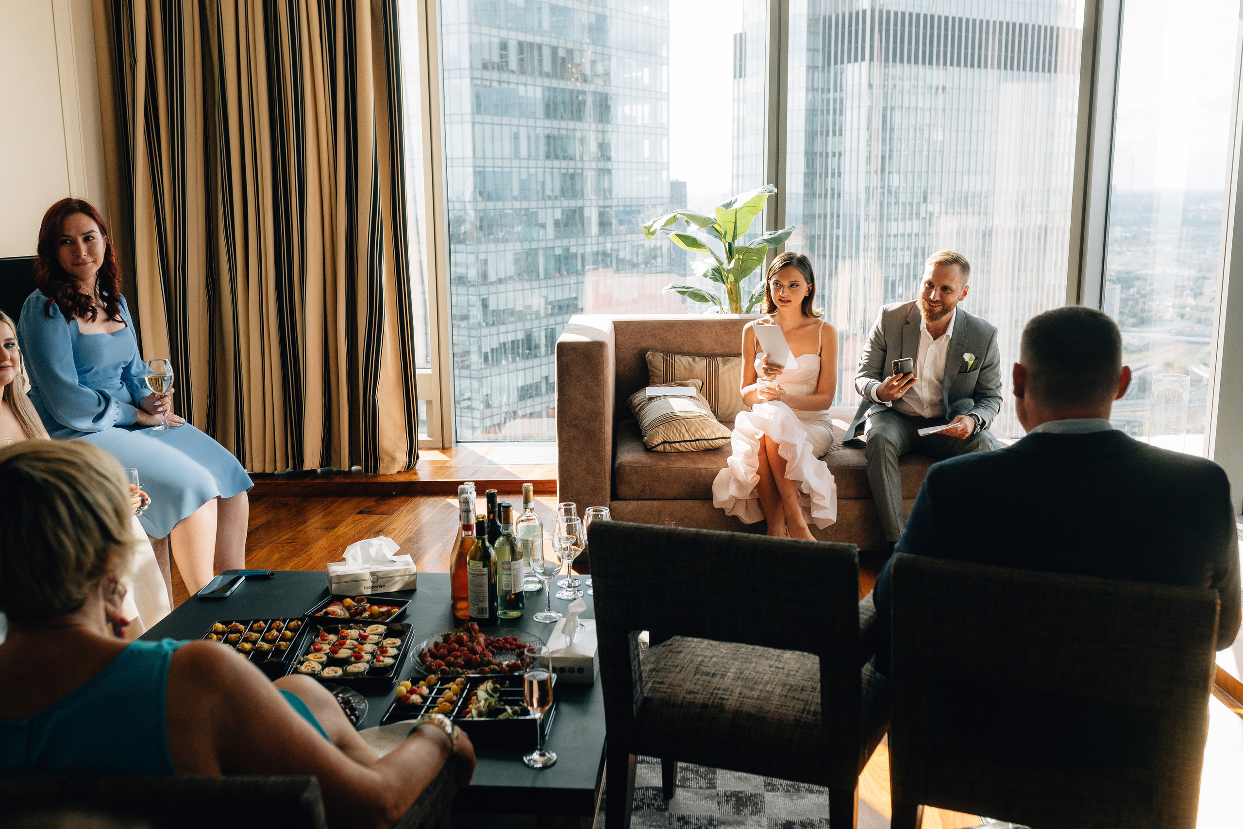 Москва Сити. Свадебный фотограф в Москве Арчылан Николаев