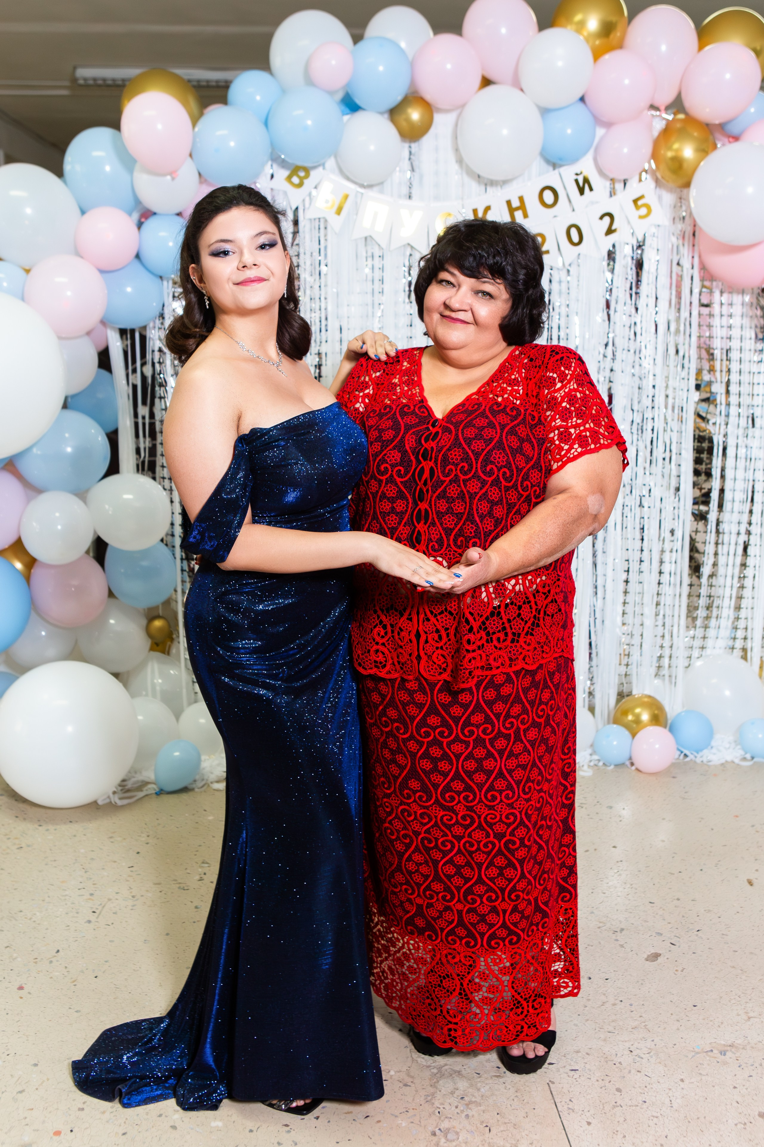 ФОТОСЕССИЯ С РОДИТЕЛЯМИ ВЫПУСКНОЙ 2025 9 ШКОЛА Г.МЦЕНСК. Профессиональный фотограф в Мценске и Орловской области