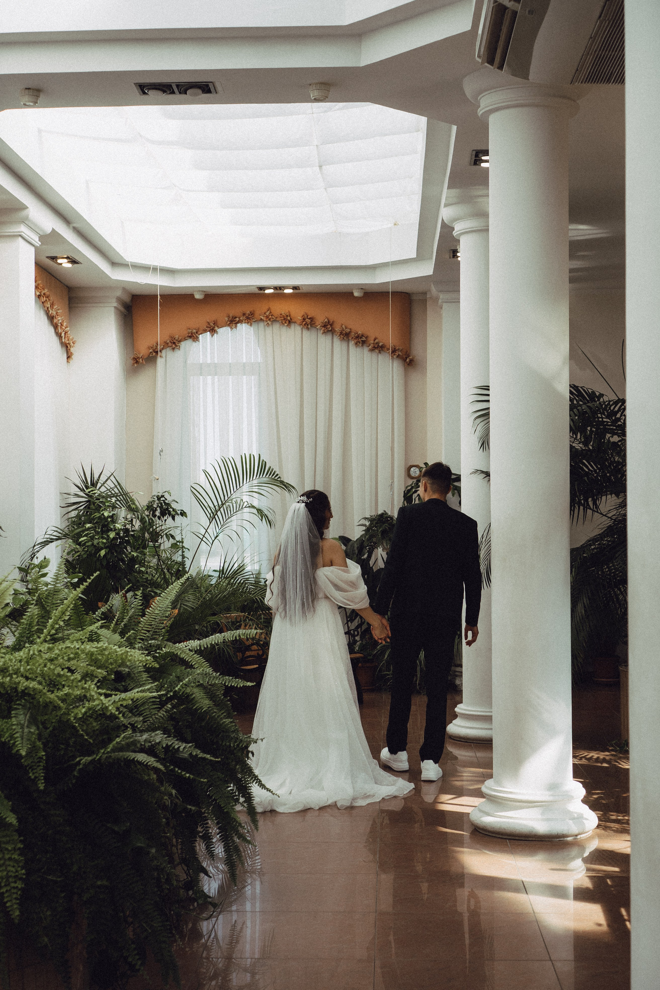 СВАДЕБНАЯ СЬЕМК В ПАРКЕ 300-ЛЕТИЯ. Профессиональный фотограф, Санкт-Петербург — Виктория Богомолова