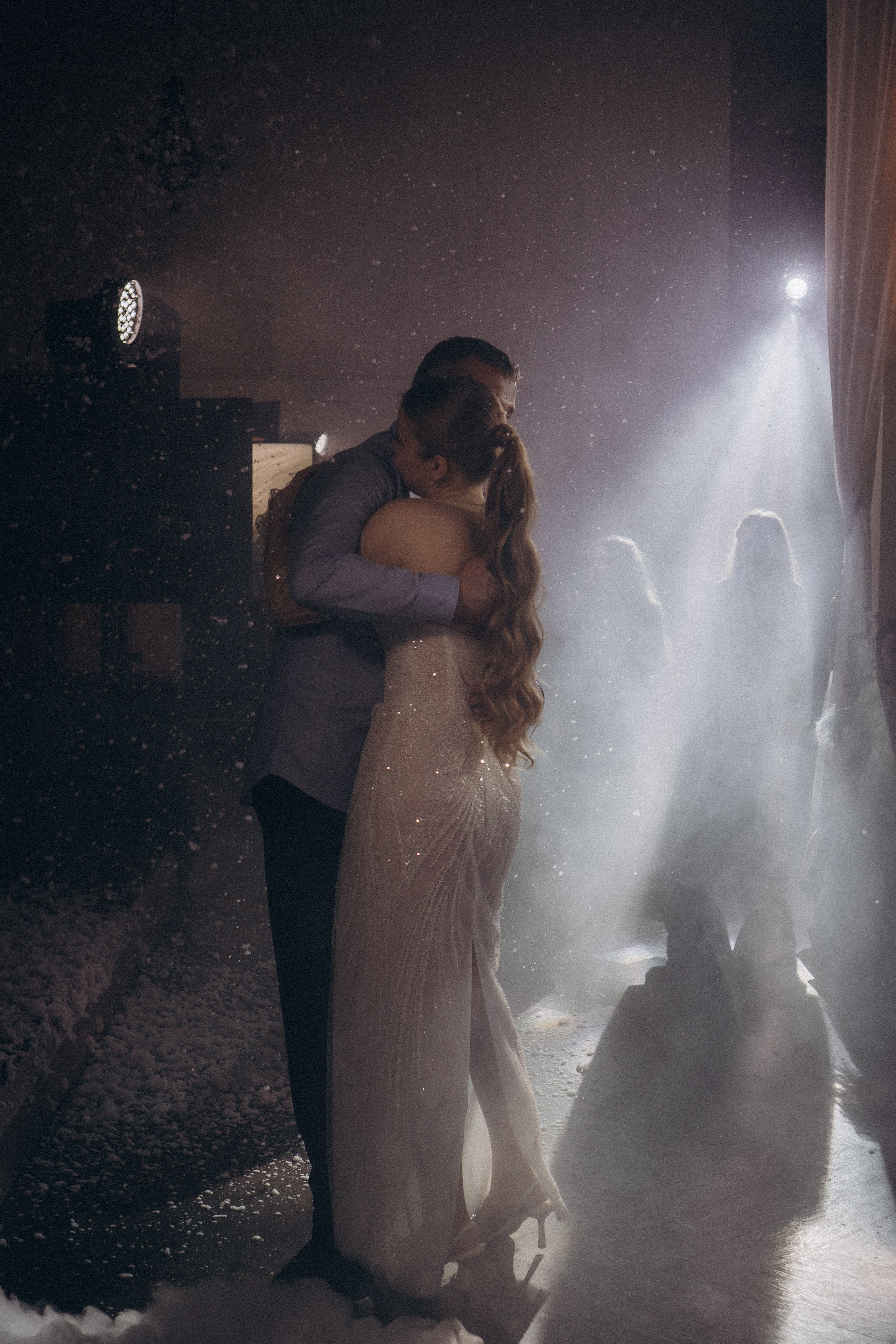 СВАДЕБНАЯ СЬЕМКА СБОРОВ В ОТЕЛЕ И ВЫЕЗД НА ЦЕРЕМОНИЮ (СНЯТО В СИБИРЕ В НИЖНЕВАРТОВСКЕ). Профессиональный фотограф, Санкт-Петербург — Виктория Богомолова