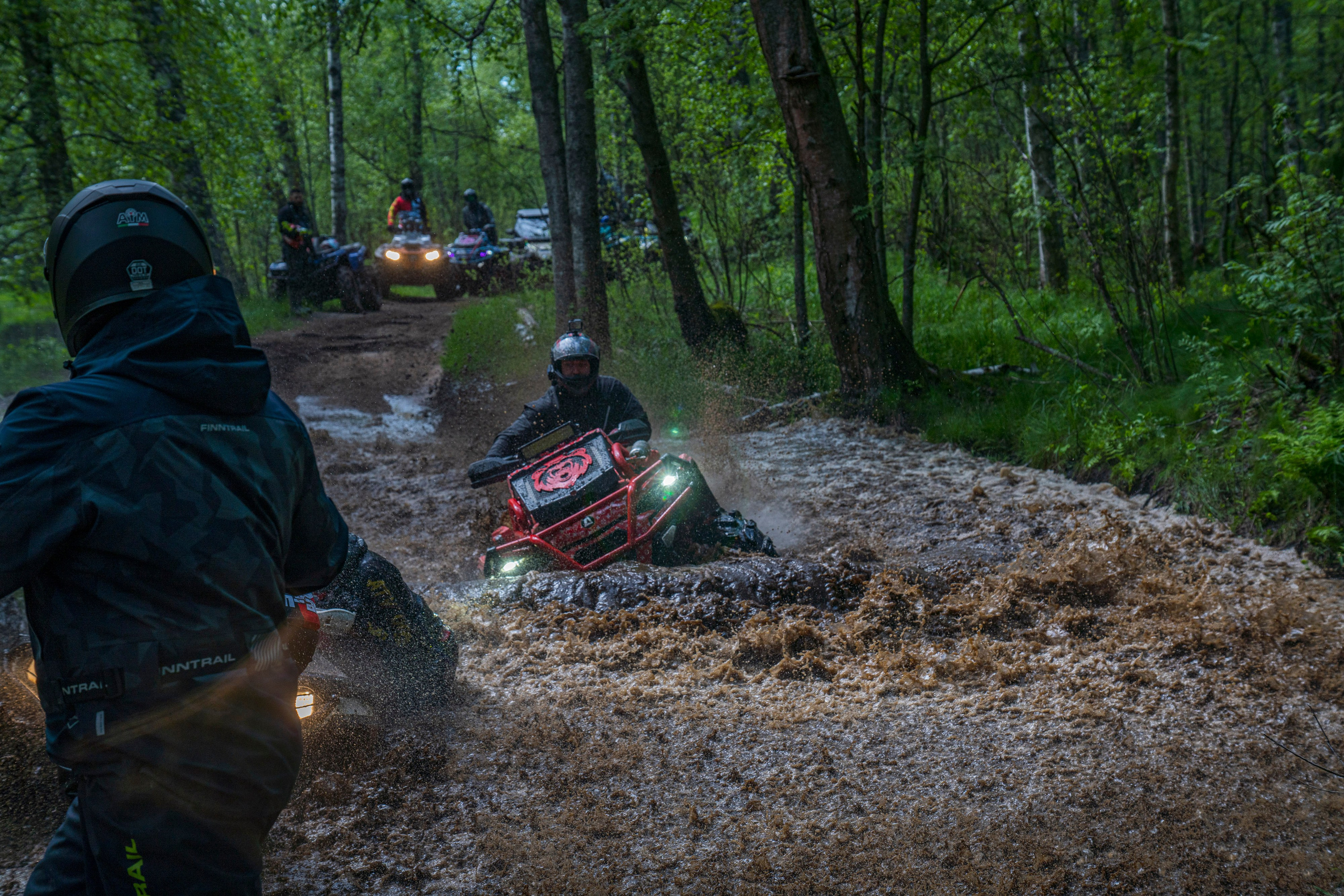 RazVolution. Графический дизайнер Илья Левченко