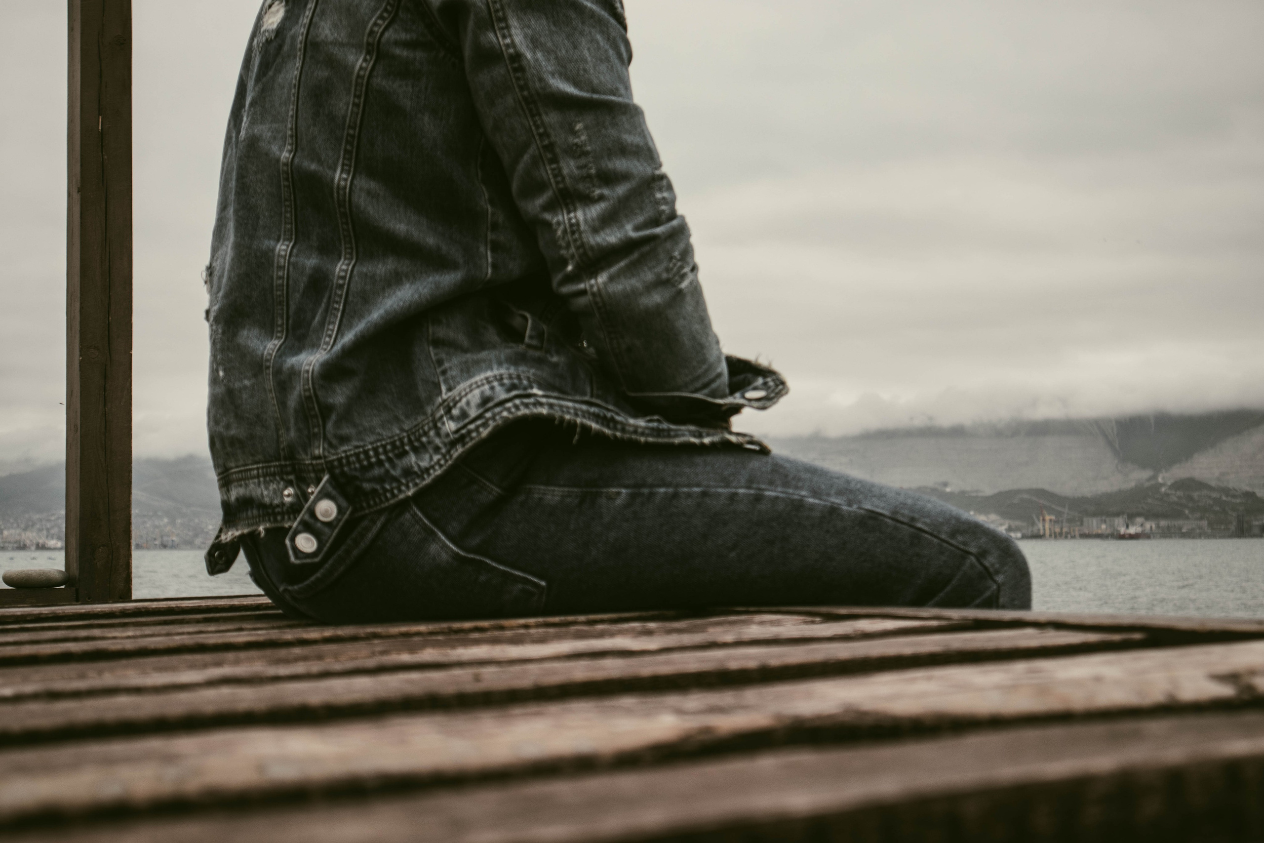 О. Уличный фотограф Города N