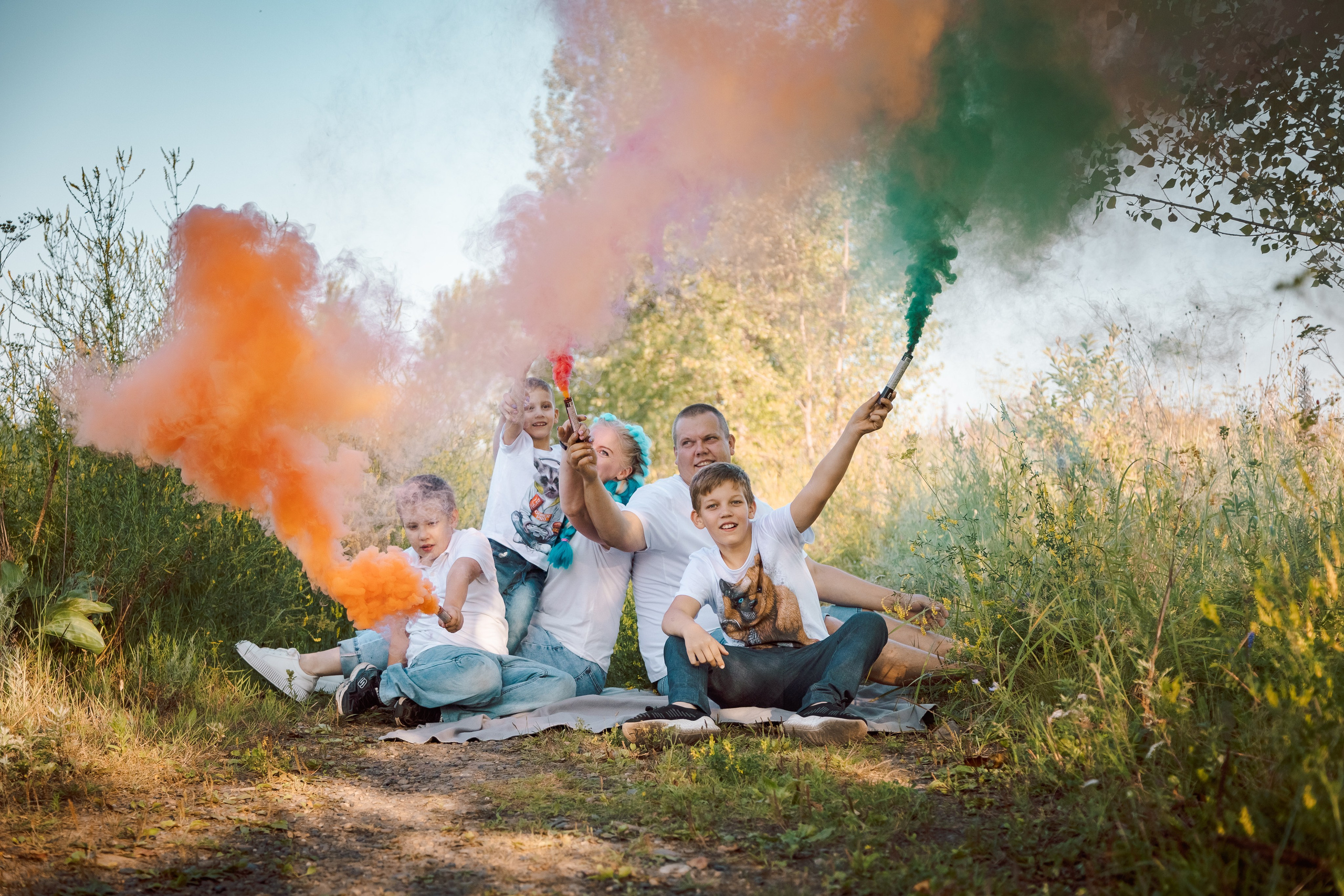 Семейная фотосессия на природе летом. Семейный и детский фотограф в Красноярске Ольга Гаврикова