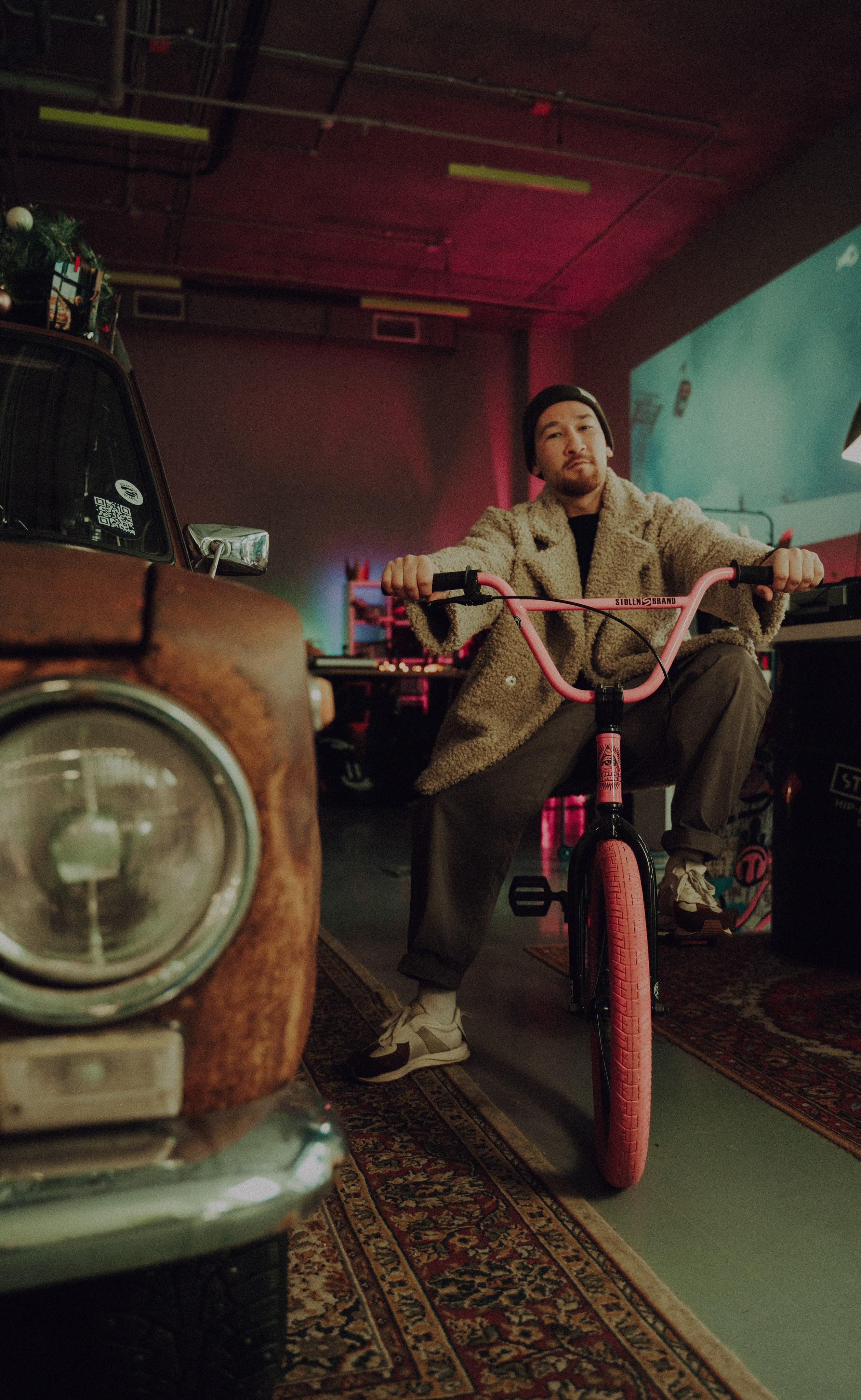 Anima / Бренд одежды из Казахстана. Саша Копылов, фотограф в Казани