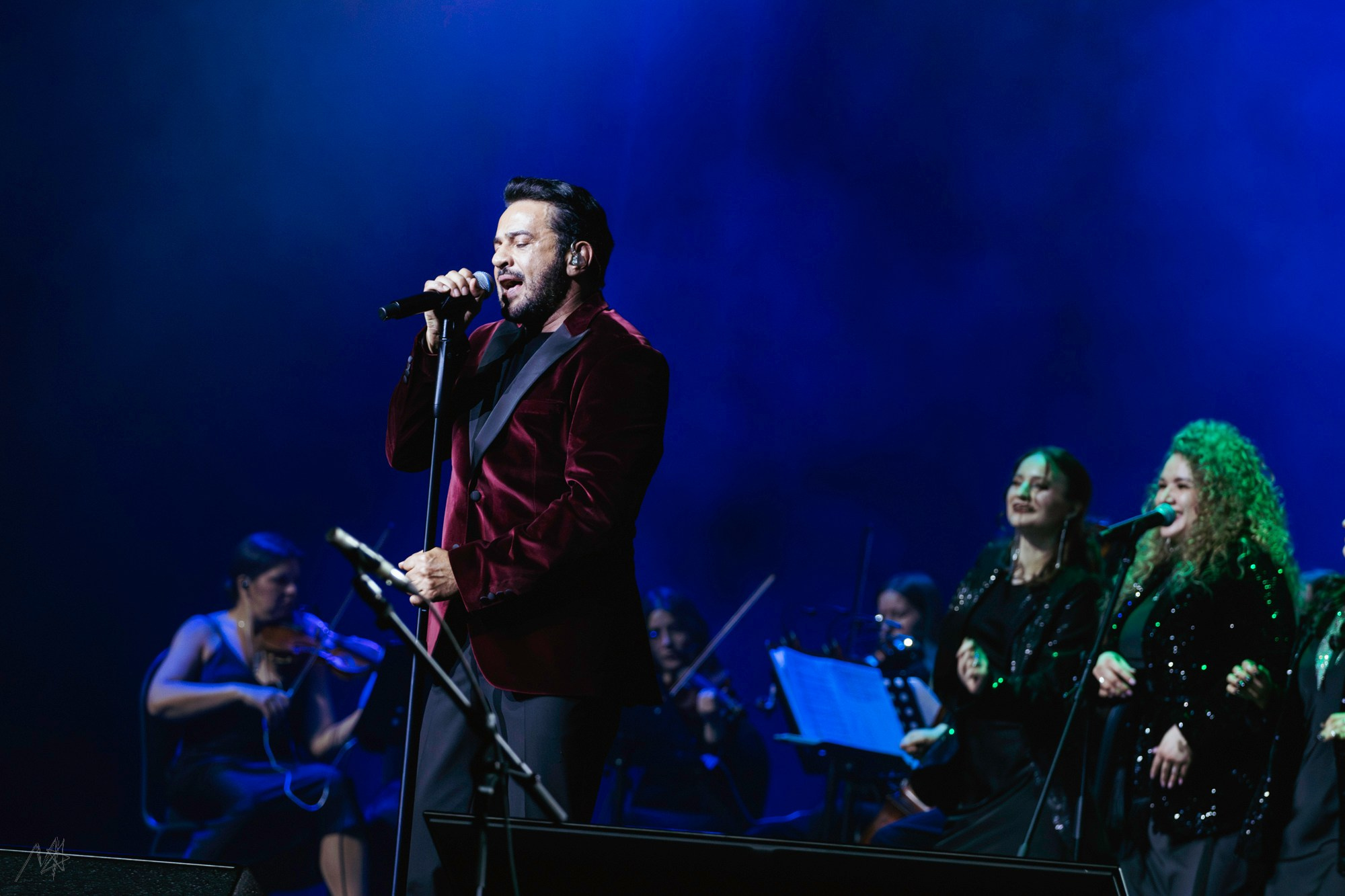 Концерт Эмре Алтуга «Сказки поп-музыки». Портфолио