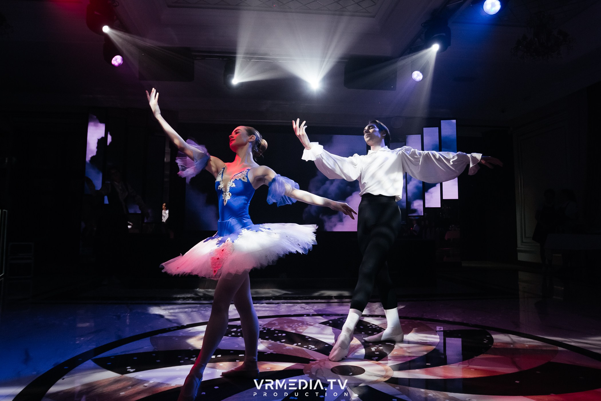 Новогодний вечер в ресторане «Лазурный Берег»