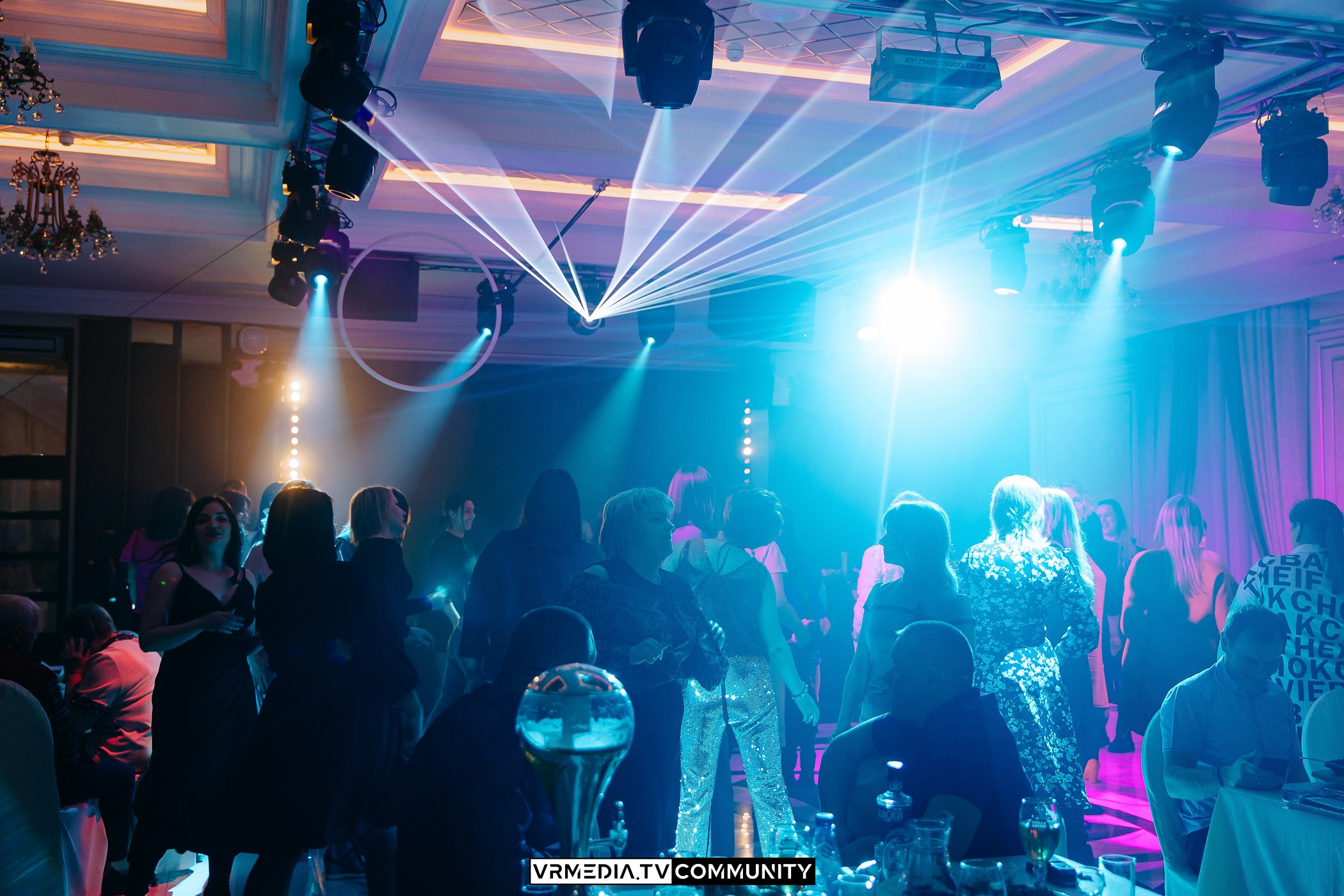 Международный женский день в ресторане «Лазурный Берег»